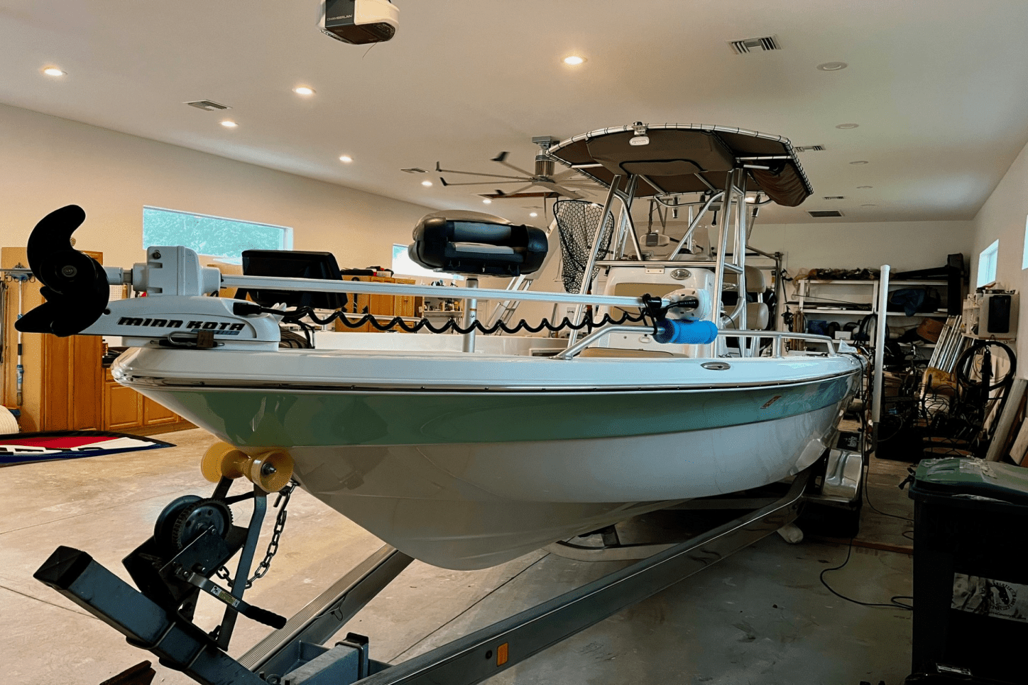 2019 NauticStar 2400 SPORT Image Thumbnail #2