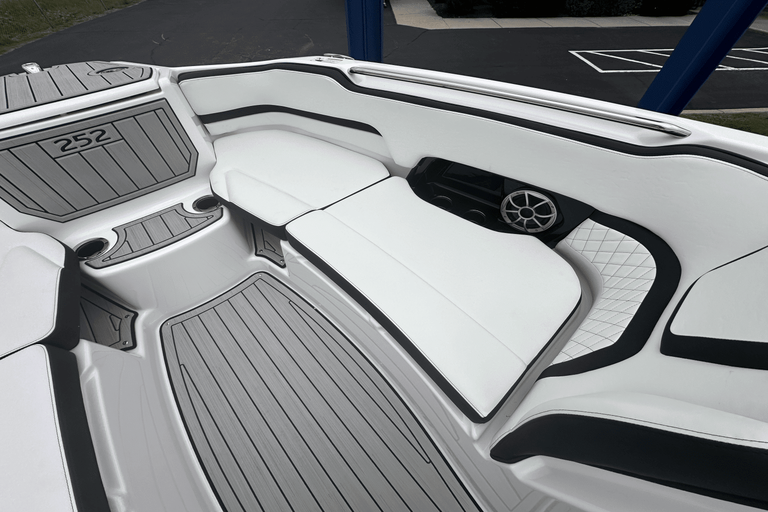 2025 Yamaha 252S Image Thumbnail #6