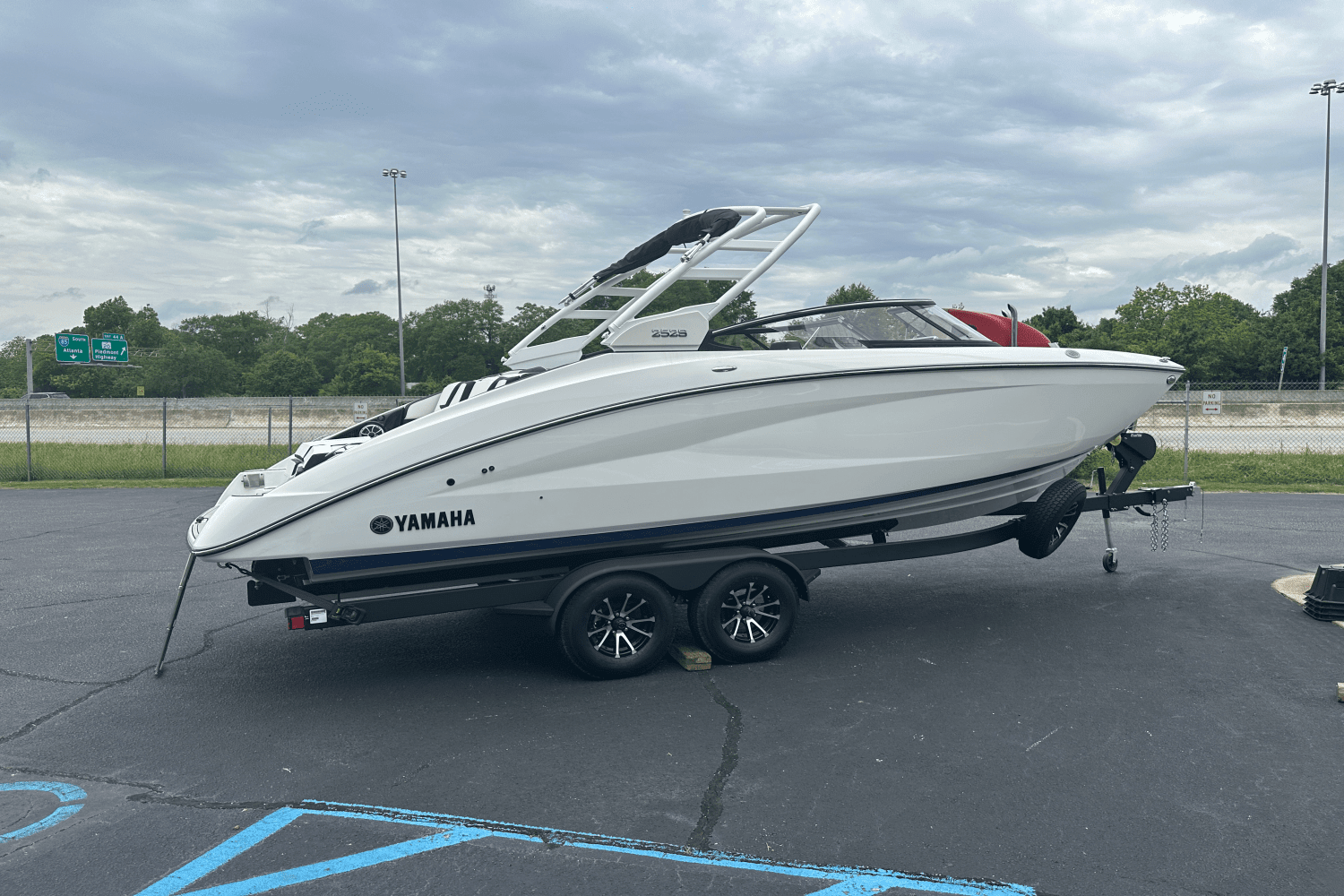 2025 Yamaha 252S Image Thumbnail #2