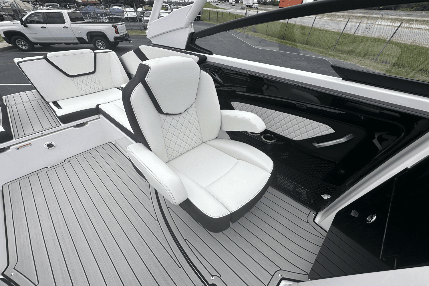 2025 Yamaha 252S Image Thumbnail #10