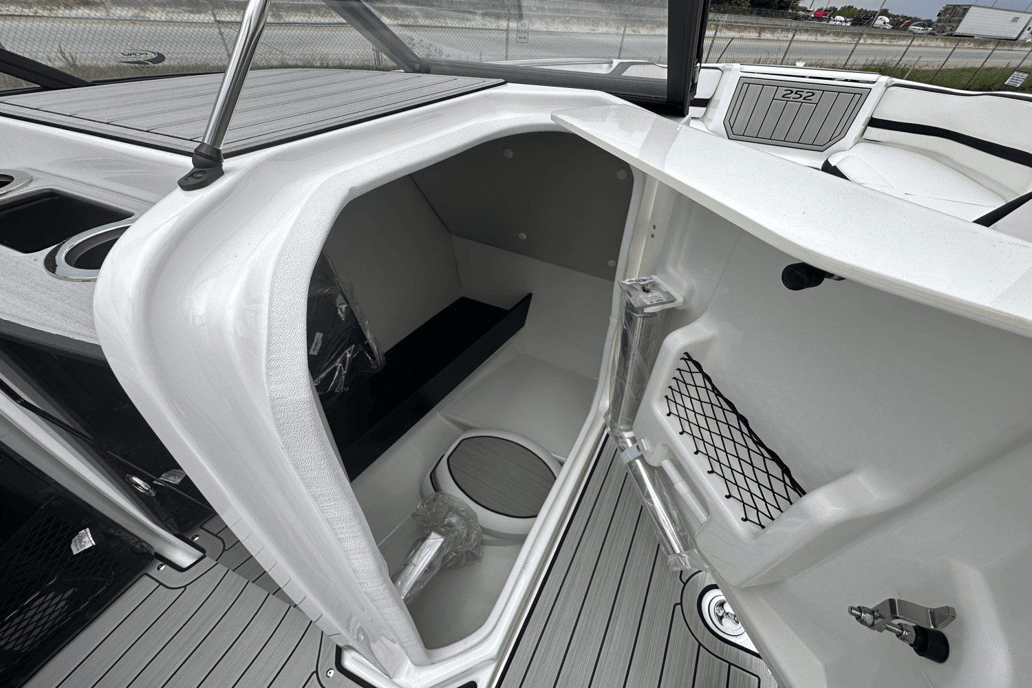 2025 Yamaha 252S Image Thumbnail #8