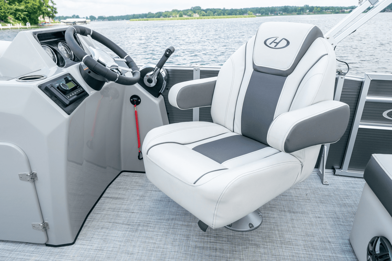 2025 Harris Cruiser 190 Image Thumbnail #4