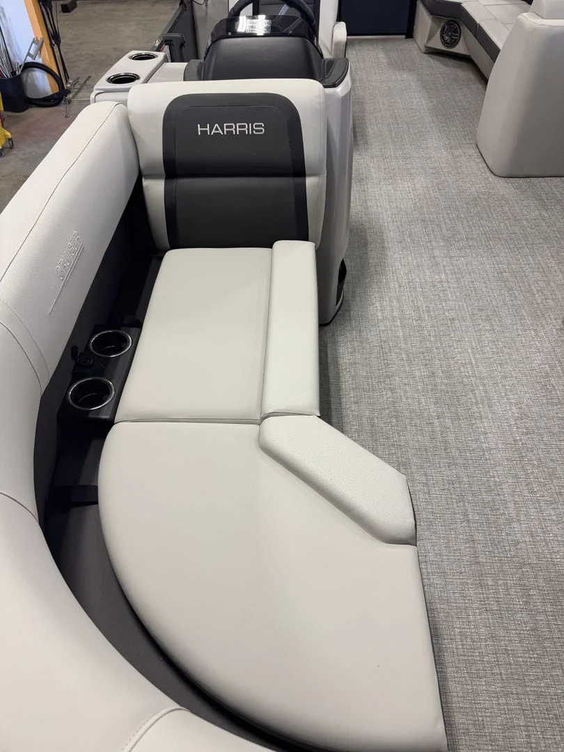 2025 Harris 210 Cruiser Image Thumbnail #19