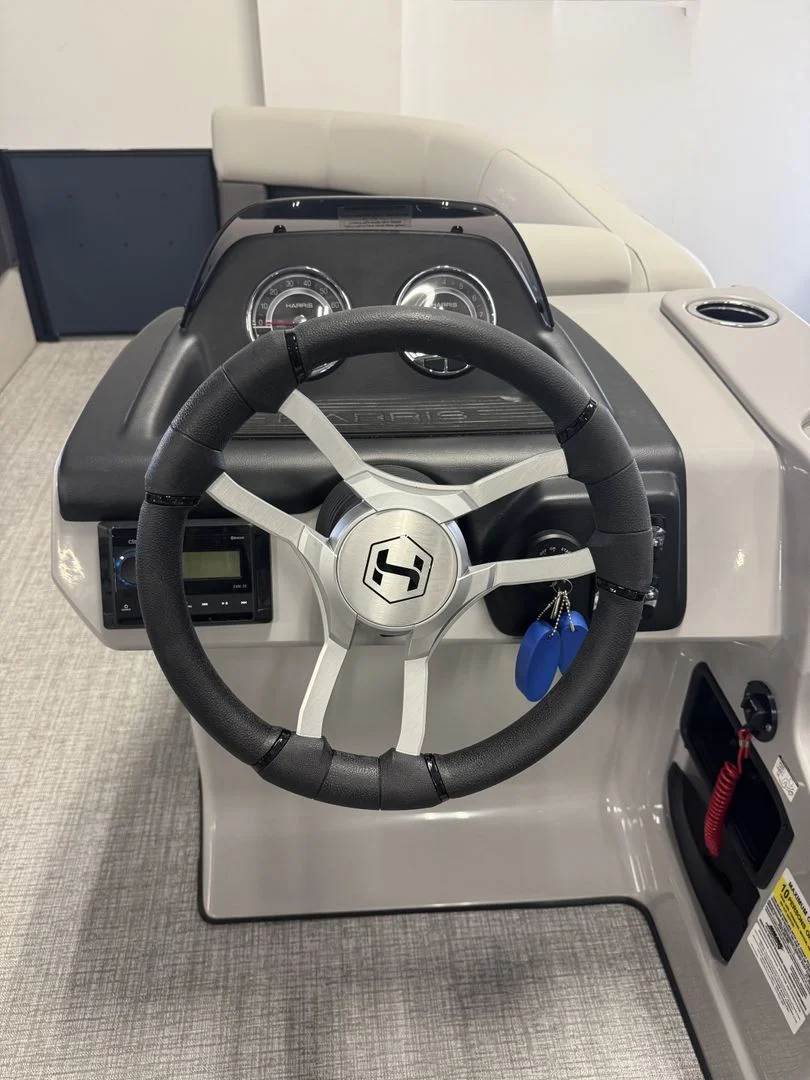 2025 Harris 210 Cruiser Image Thumbnail #13