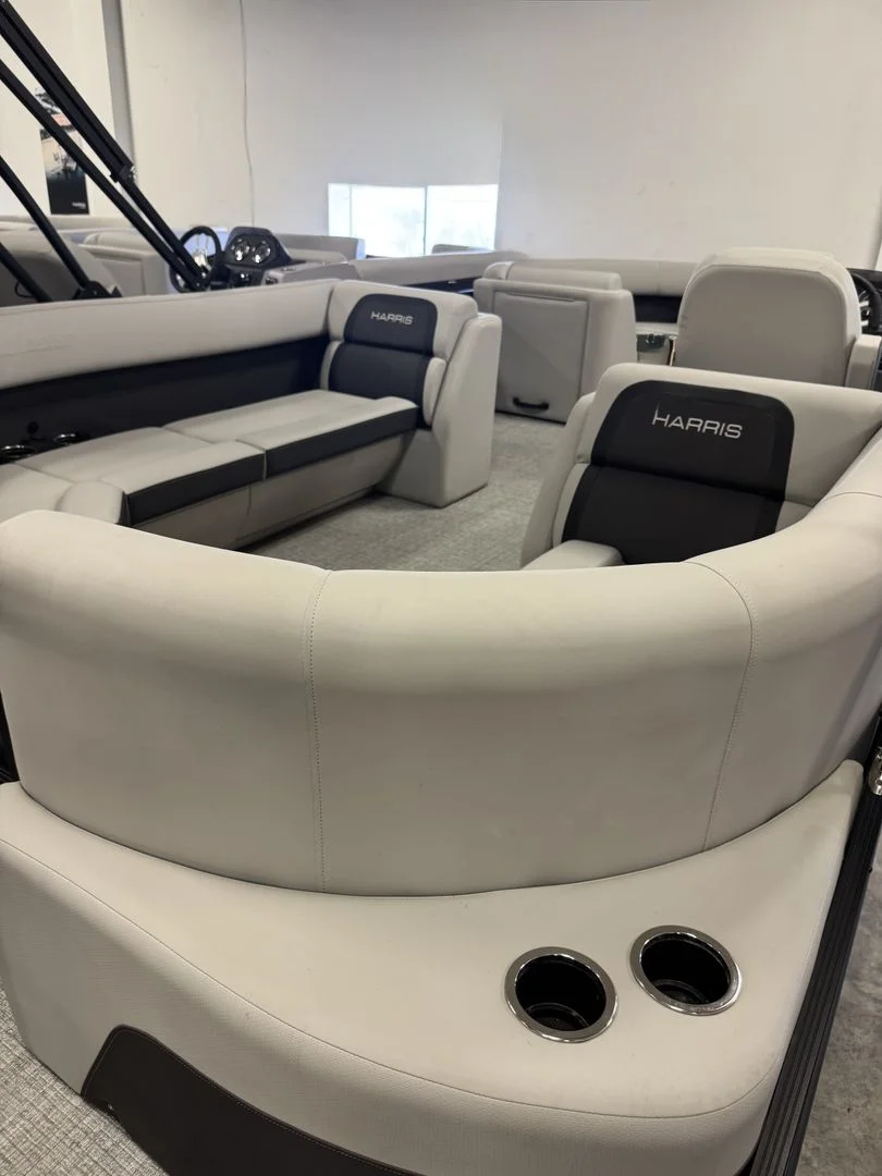 2025 Harris 210 Cruiser Image Thumbnail #3
