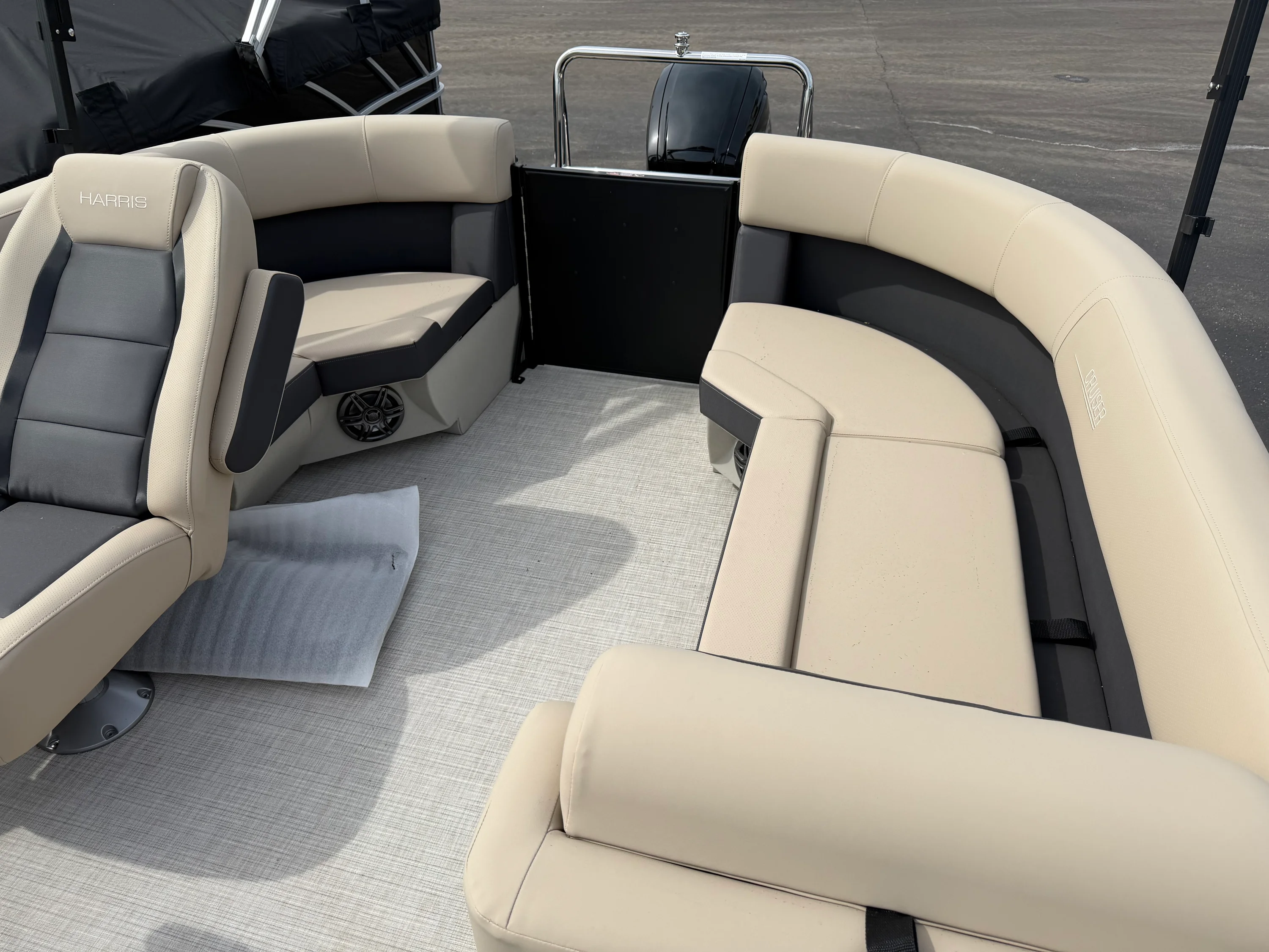 2025 Harris Cruiser 190 Image Thumbnail #10