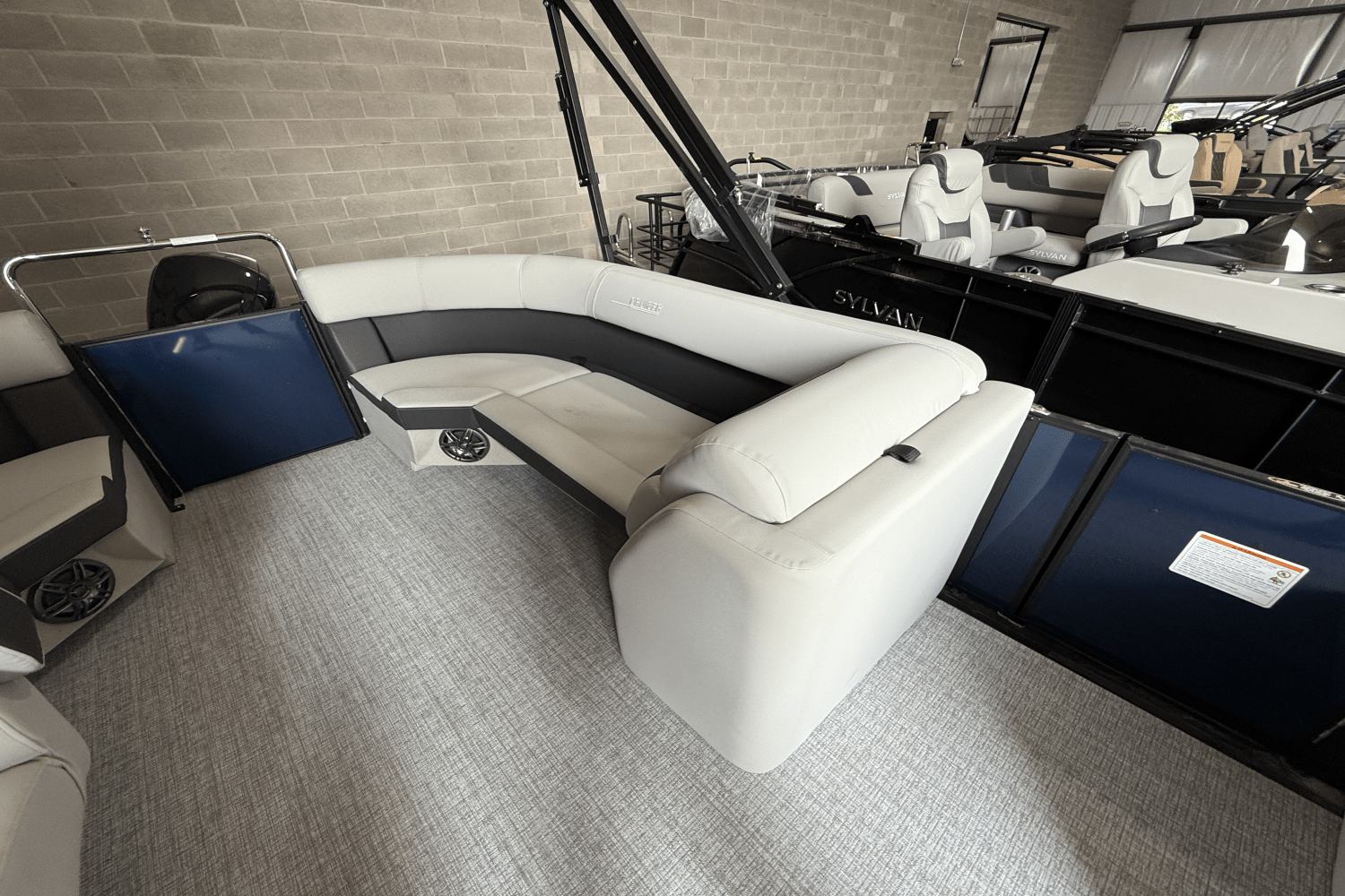 2025 Harris Cruiser 190 Image Thumbnail #4