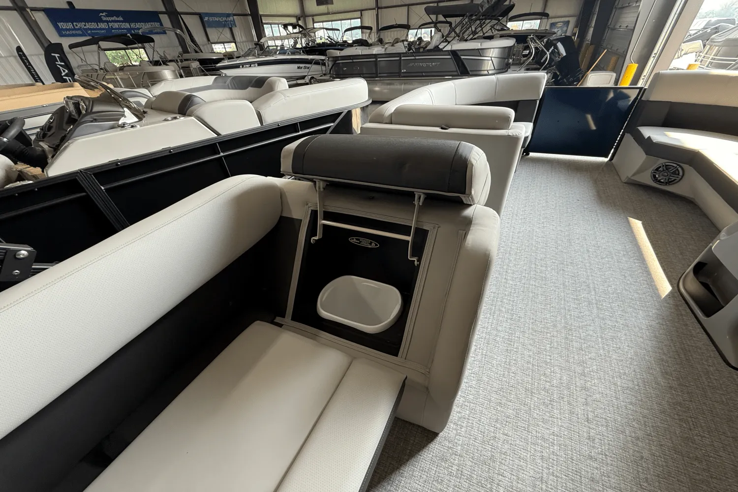 2025 Harris Cruiser 190 Image Thumbnail #19