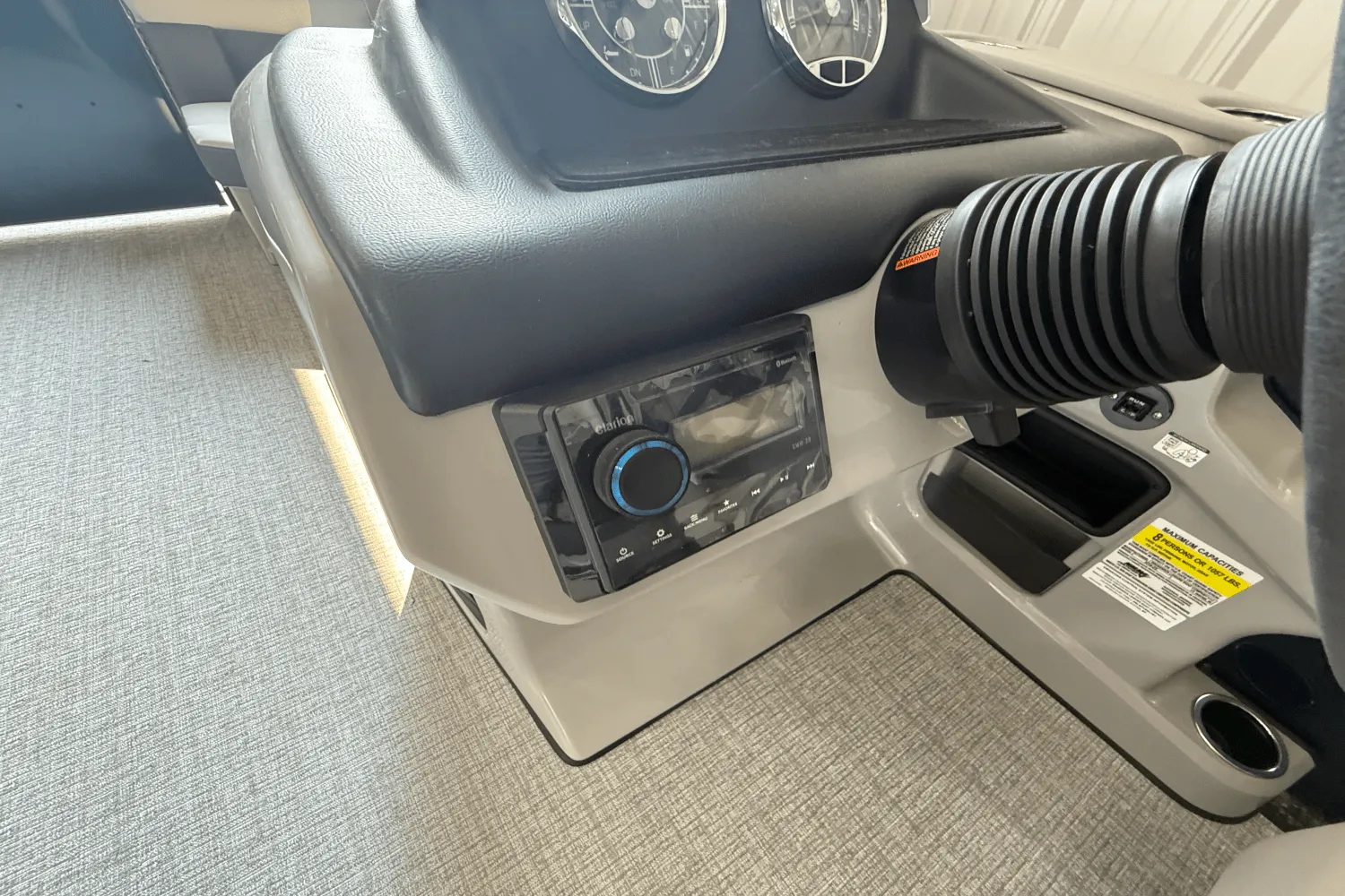 2025 Harris Cruiser 190 Image Thumbnail #8