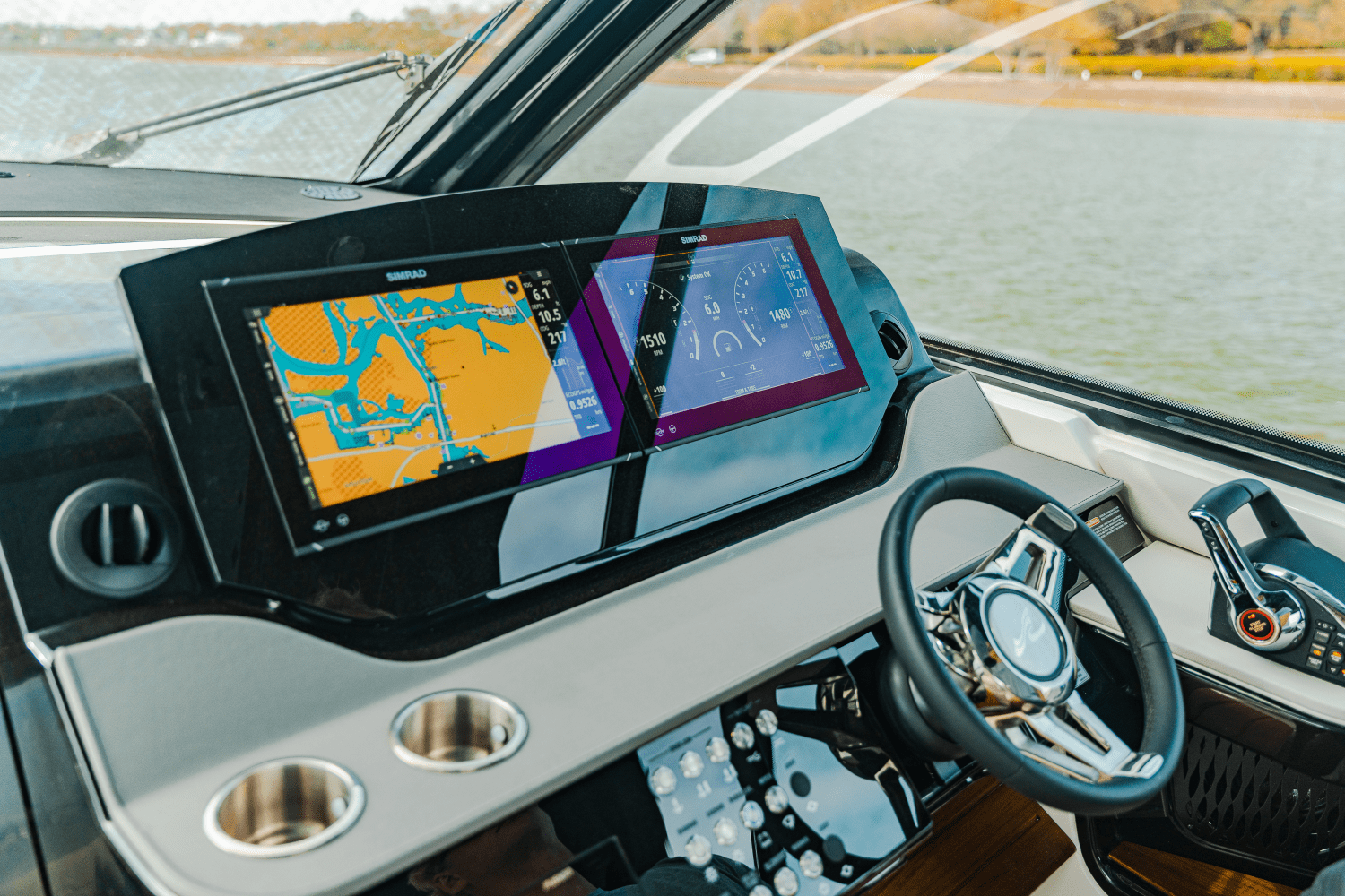 2025 Sea Ray Sundancer 370 Outboard Image Thumbnail #15