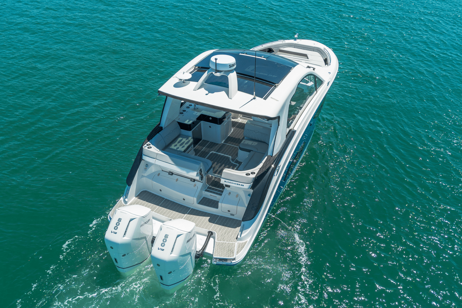 2025 Sea Ray Sundancer 370 Outboard Image Thumbnail #3