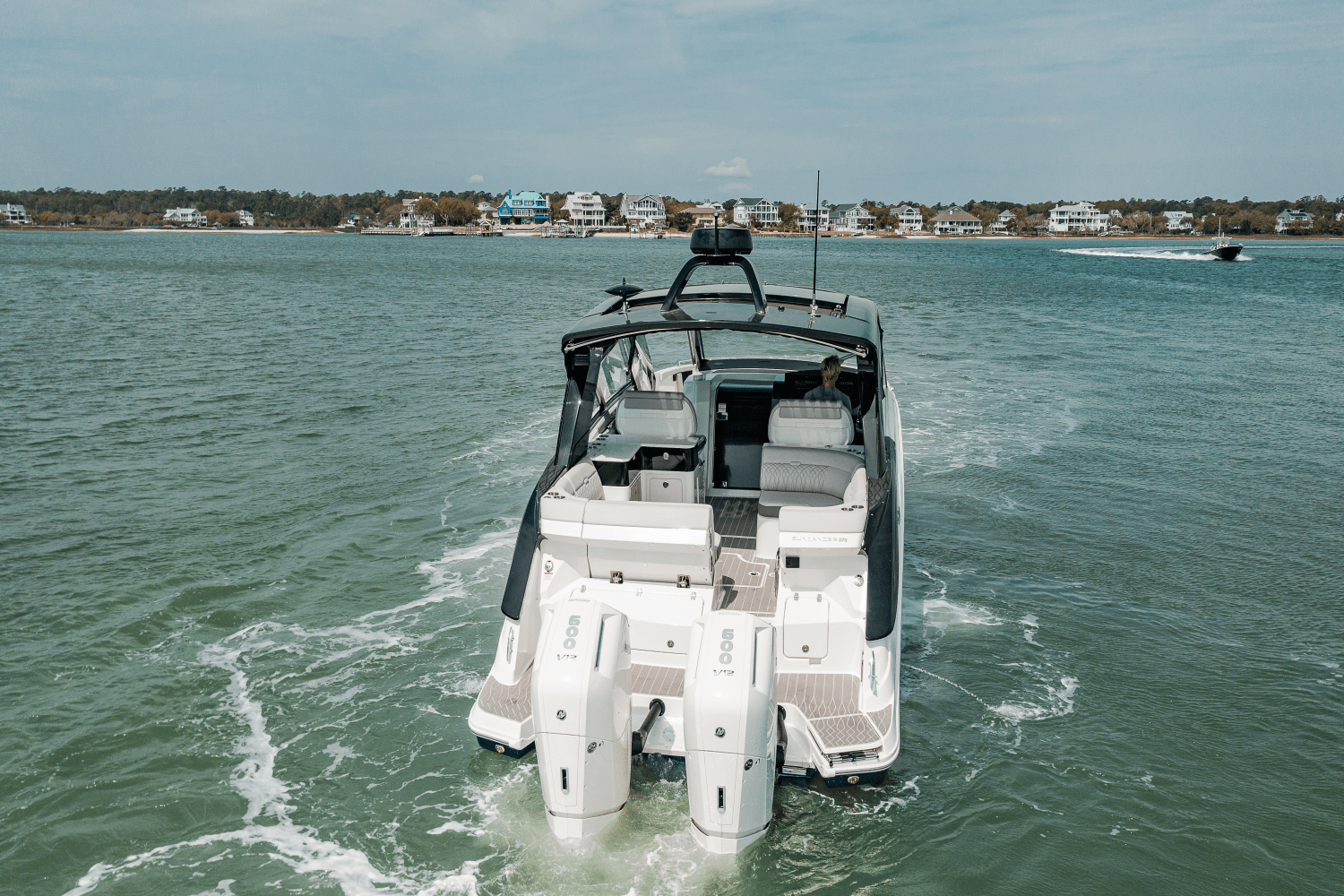 2025 Sea Ray Sundancer 370 Outboard Image Thumbnail #47