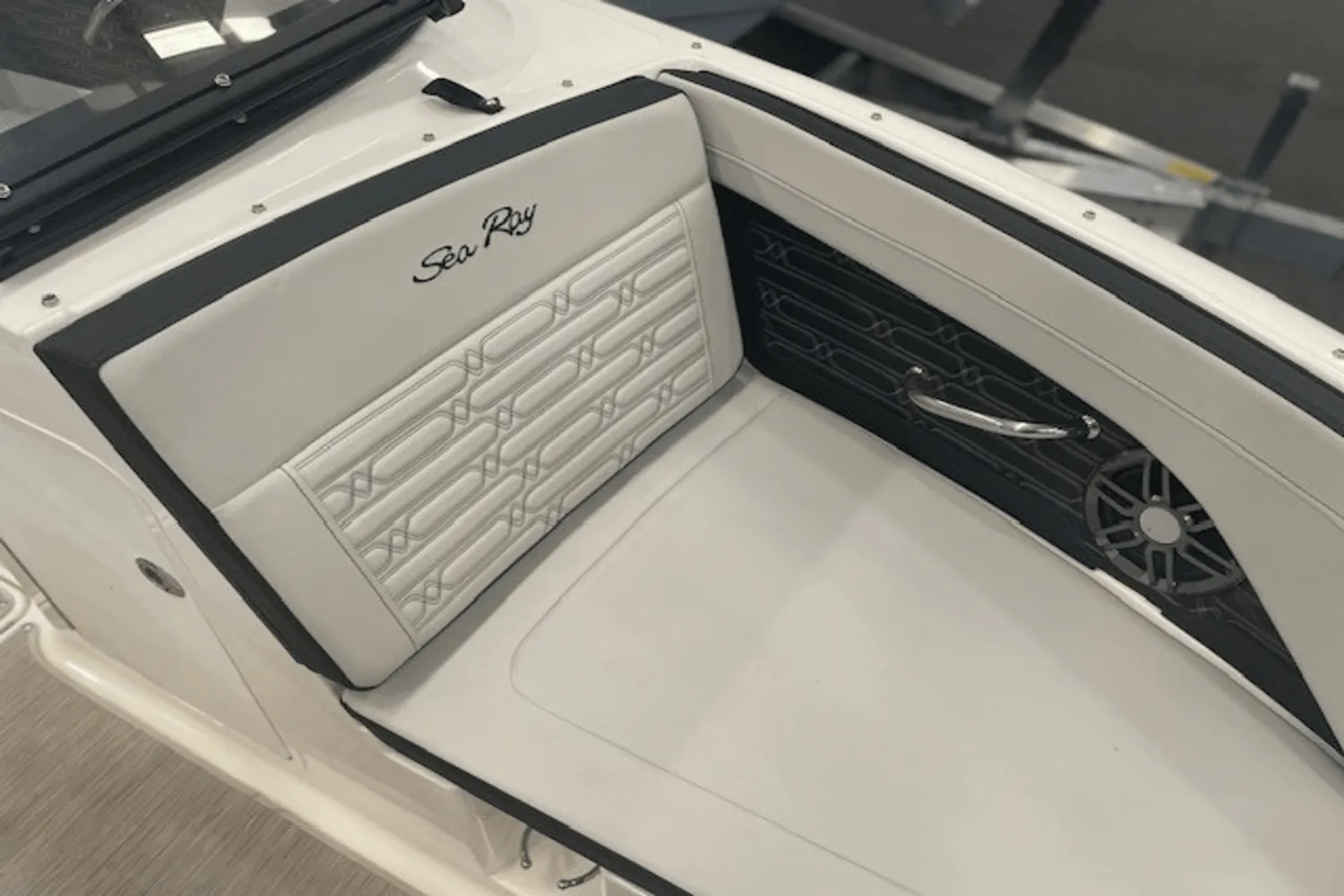 2025 Sea Ray SPX 190 Image Thumbnail #36