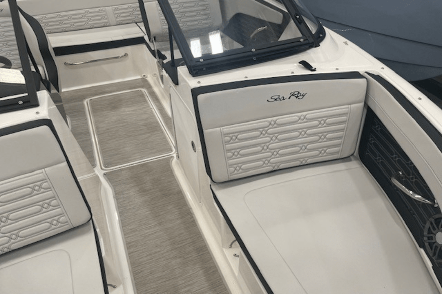 2025 Sea Ray SPX 190 Image Thumbnail #31