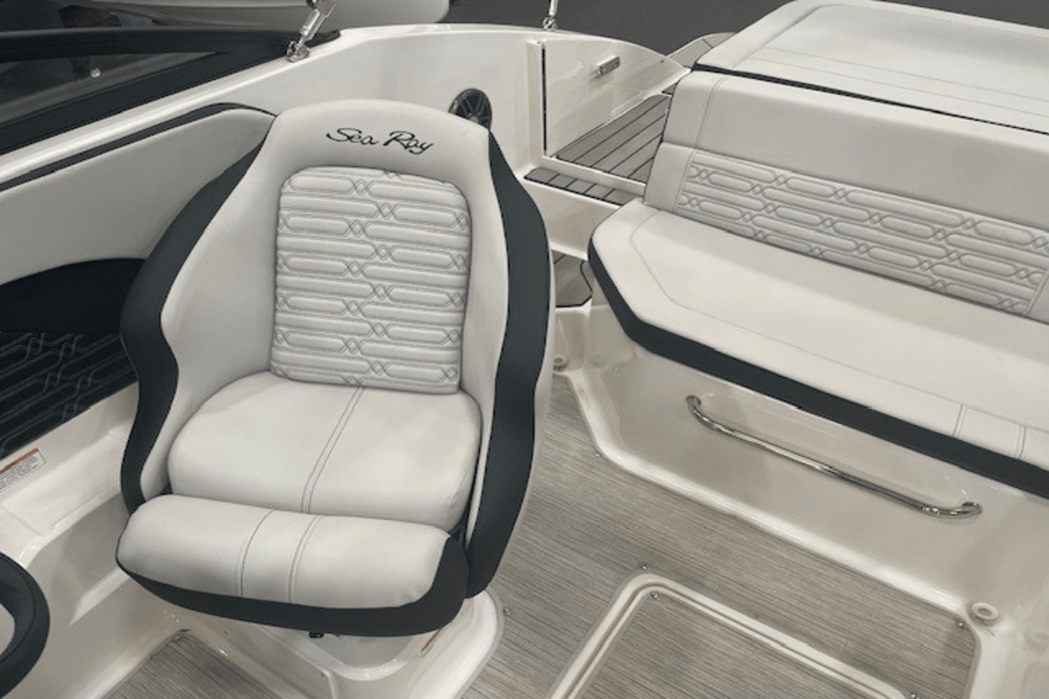 2025 Sea Ray SPX 190 Image Thumbnail #20