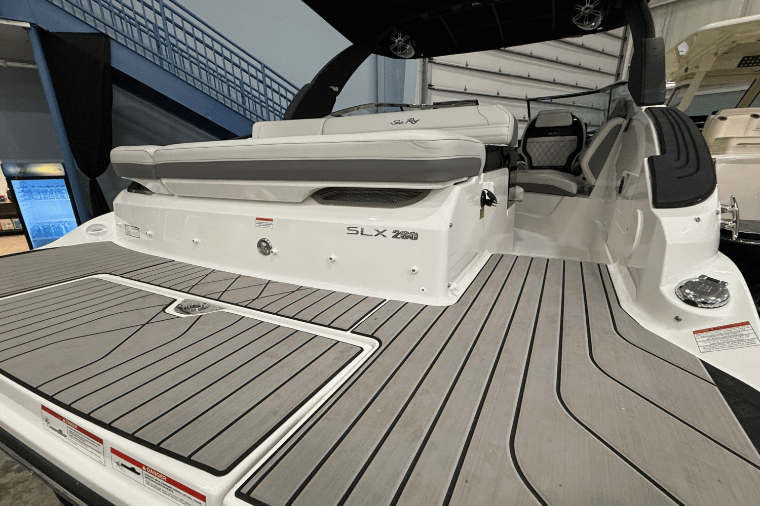 2025 Sea Ray
                                                             SLX 260 Image Thumbnail #13