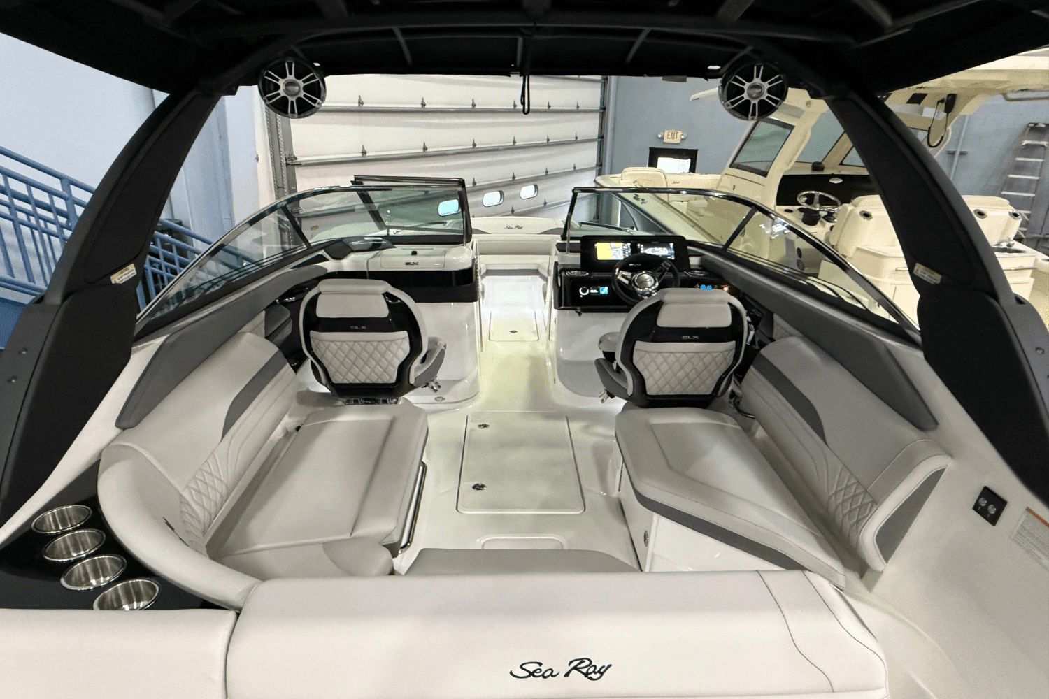 2025 Sea Ray
                                                             SLX 260 Image Thumbnail #11