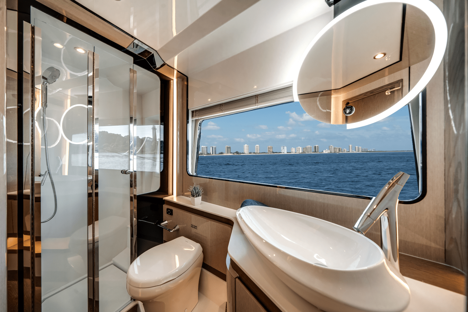 2026 Cruisers Yachts
                                                             57 Fly Image Thumbnail #26