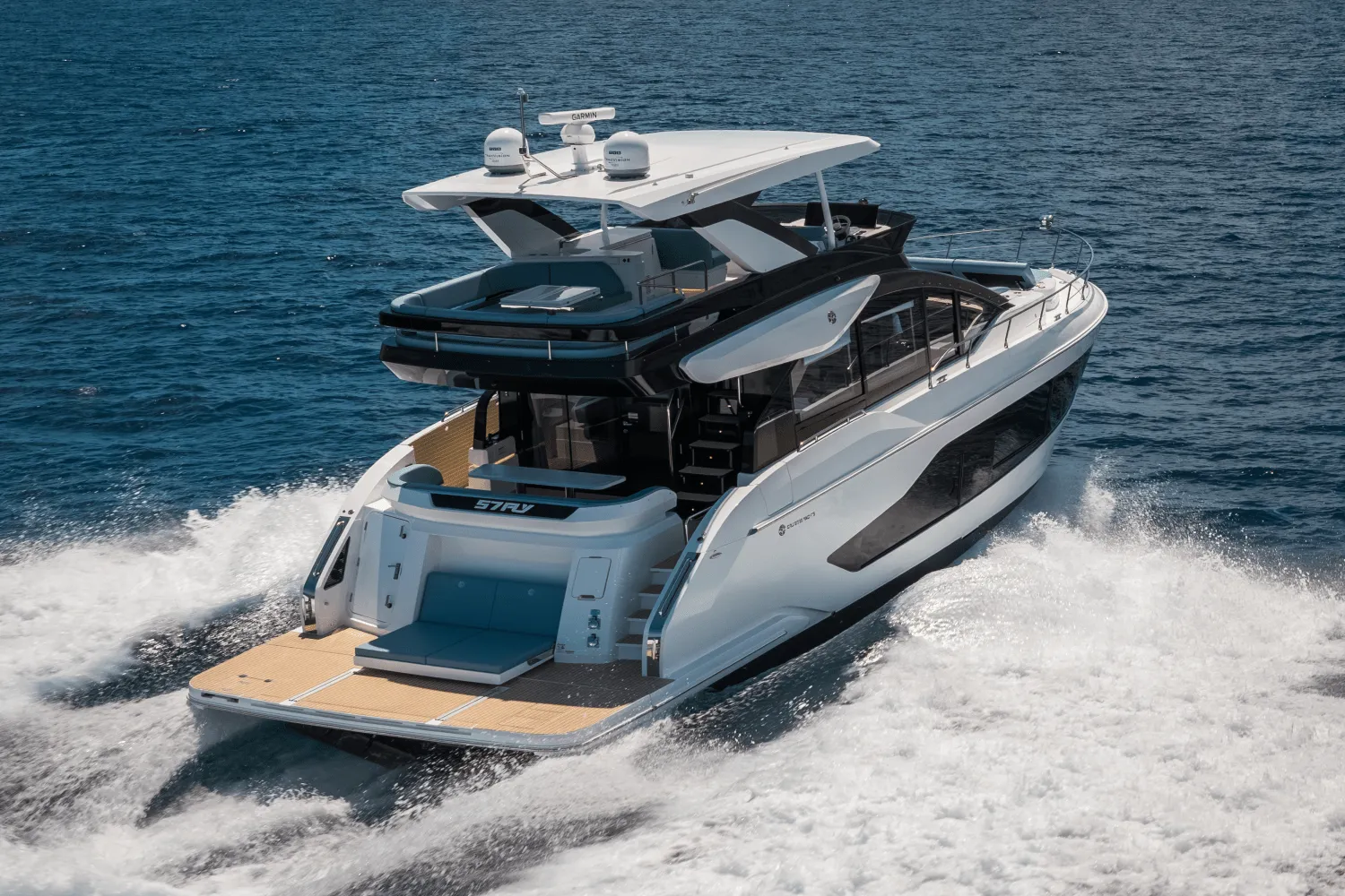 2026 Cruisers Yachts 57 Fly Image Thumbnail #98