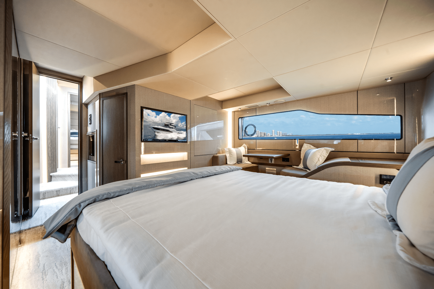 2026 Cruisers Yachts
                                                             57 Fly Image Thumbnail #37