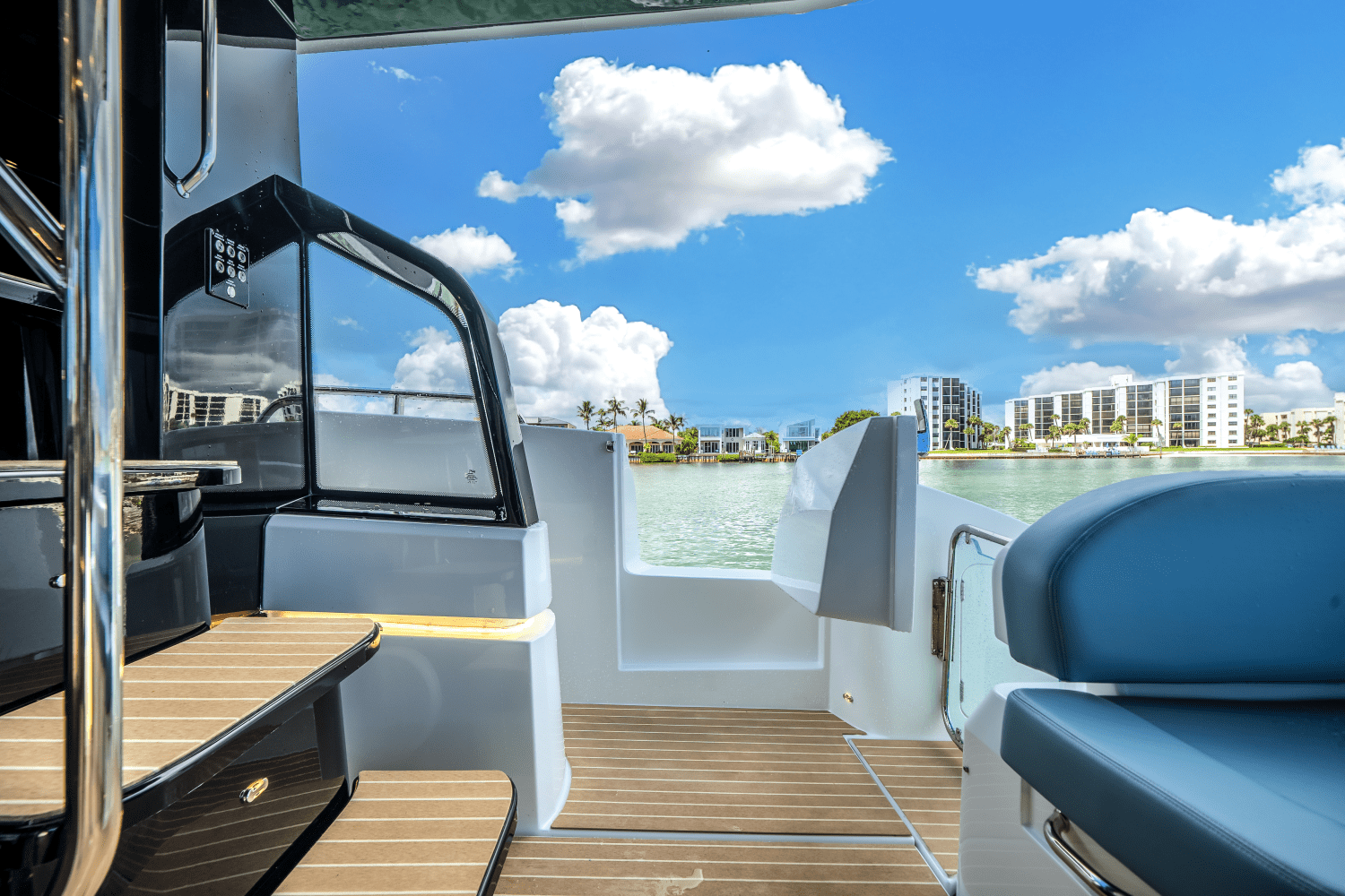 2026 Cruisers Yachts
                                                             57 Fly Image Thumbnail #16