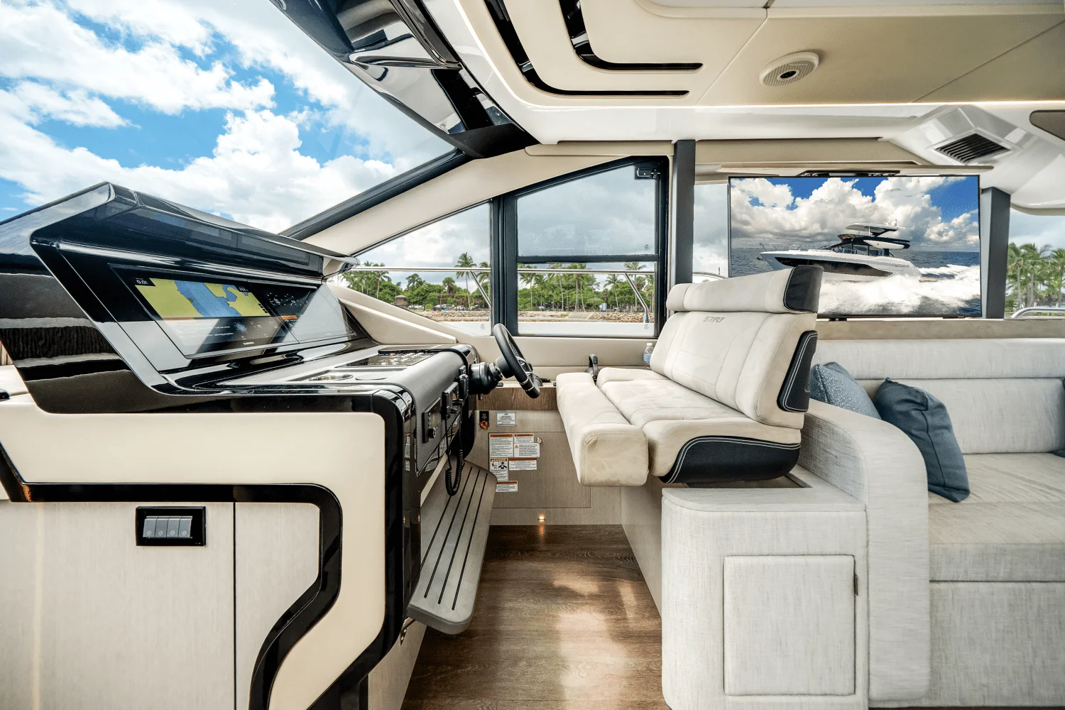 2026 Cruisers Yachts 57 Fly Image Thumbnail #63