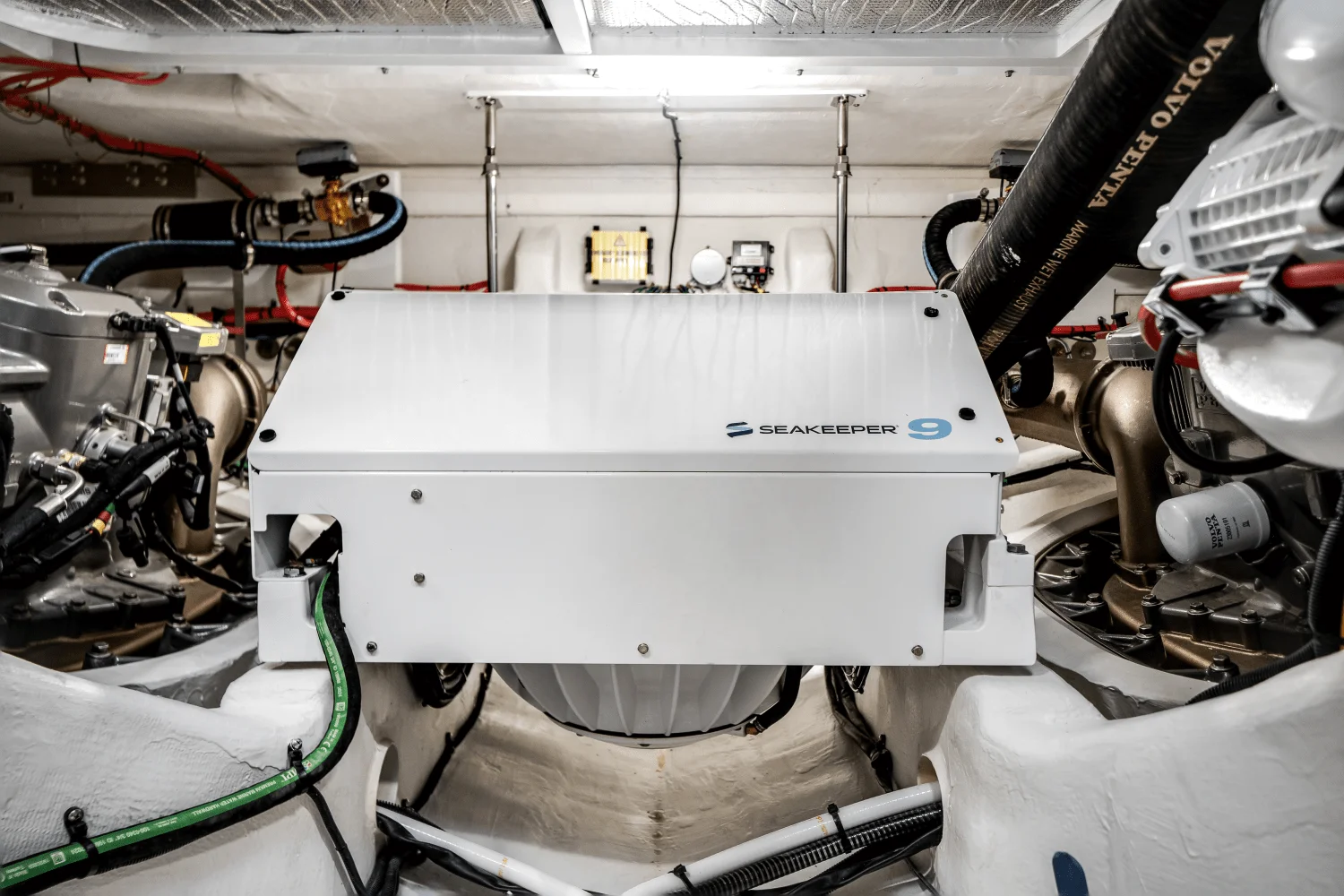 2026 Cruisers Yachts 57 Fly Image Thumbnail #82