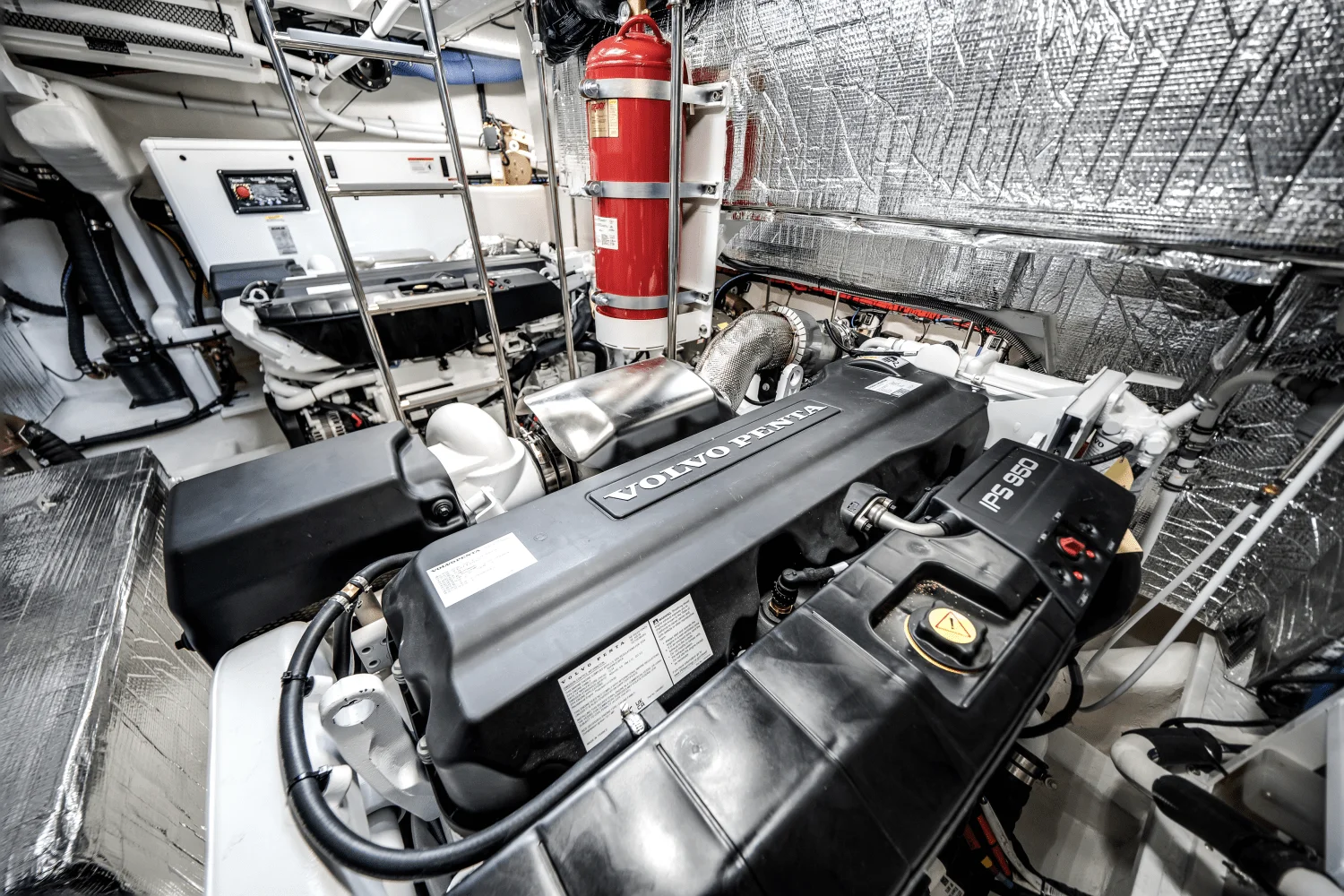 2026 Cruisers Yachts
                                                             57 Fly Image Thumbnail #84