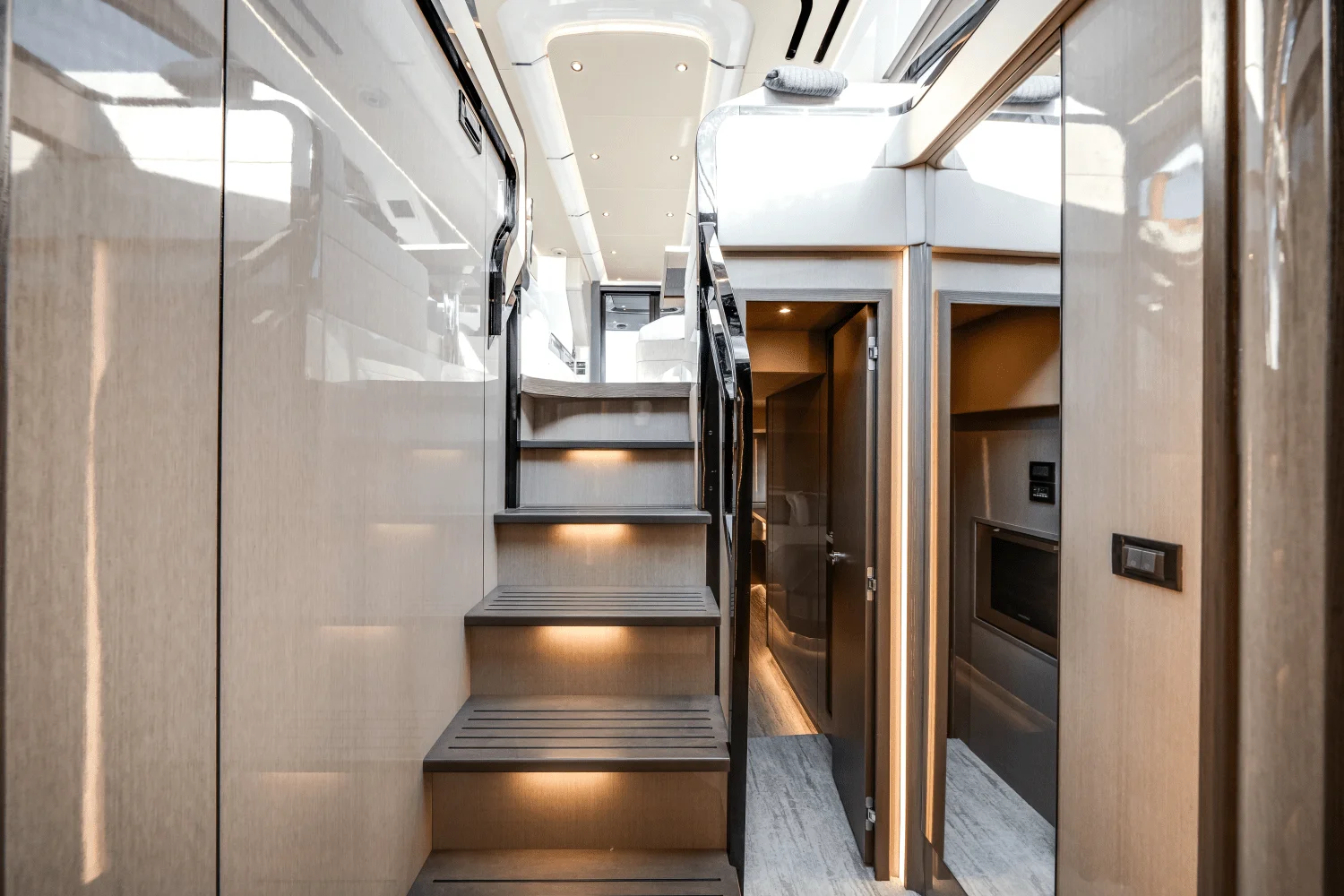 2026 Cruisers Yachts
                                                             57 Fly Image Thumbnail #46