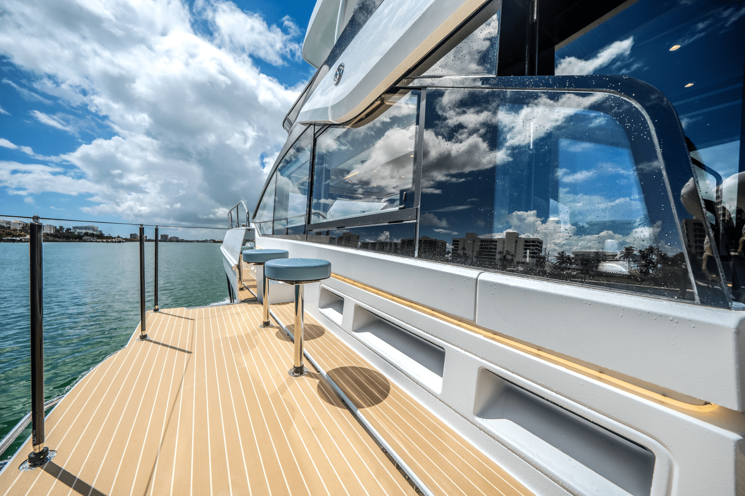 2026 Cruisers Yachts
                                                             57 Fly Image Thumbnail #18