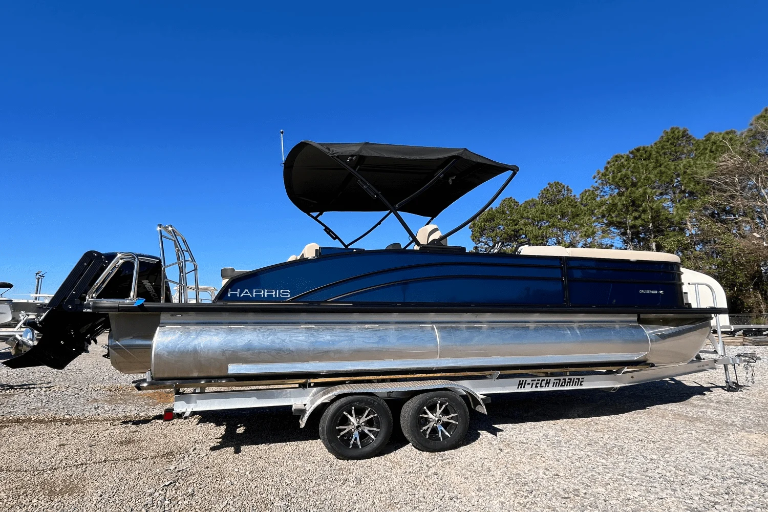 2025 Harris 230 Cruiser Image Thumbnail #2