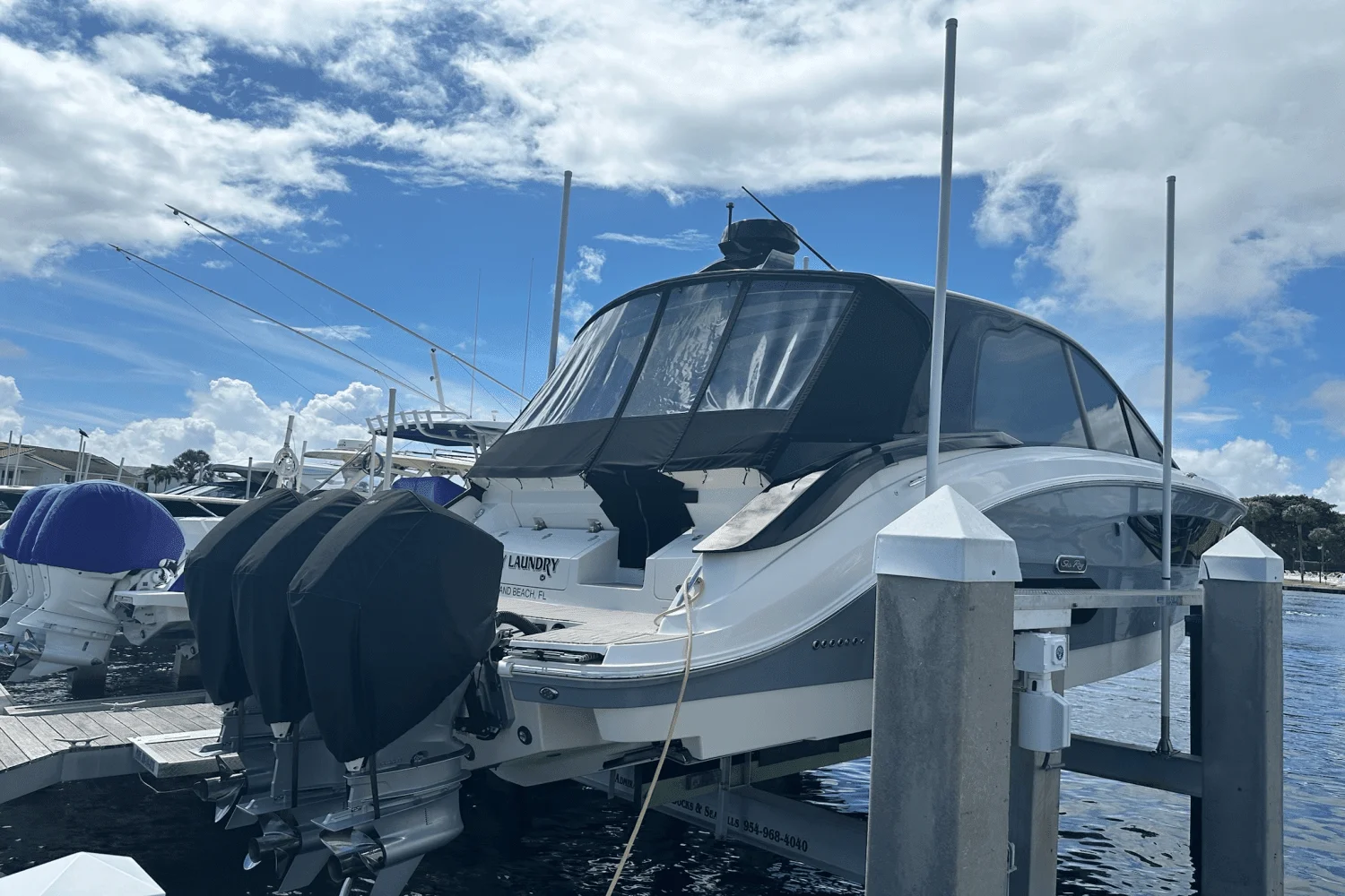 2022 Sea Ray 370 SUNDANCER OUTBOARD Image Thumbnail #47