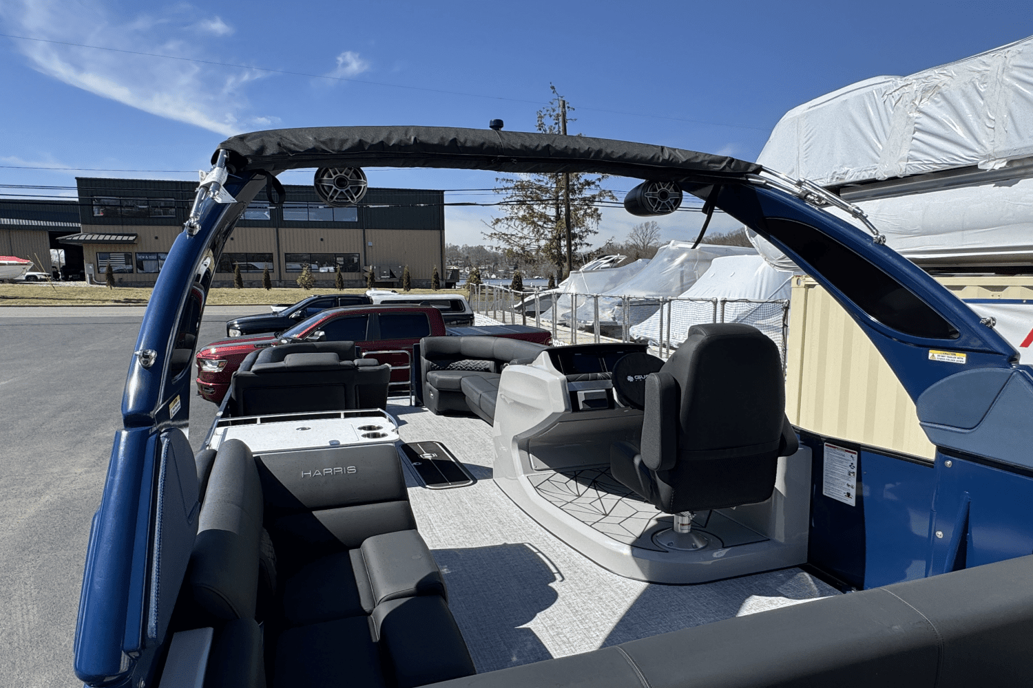 2025 Harris Grand Mariner 250 Image Thumbnail #24
