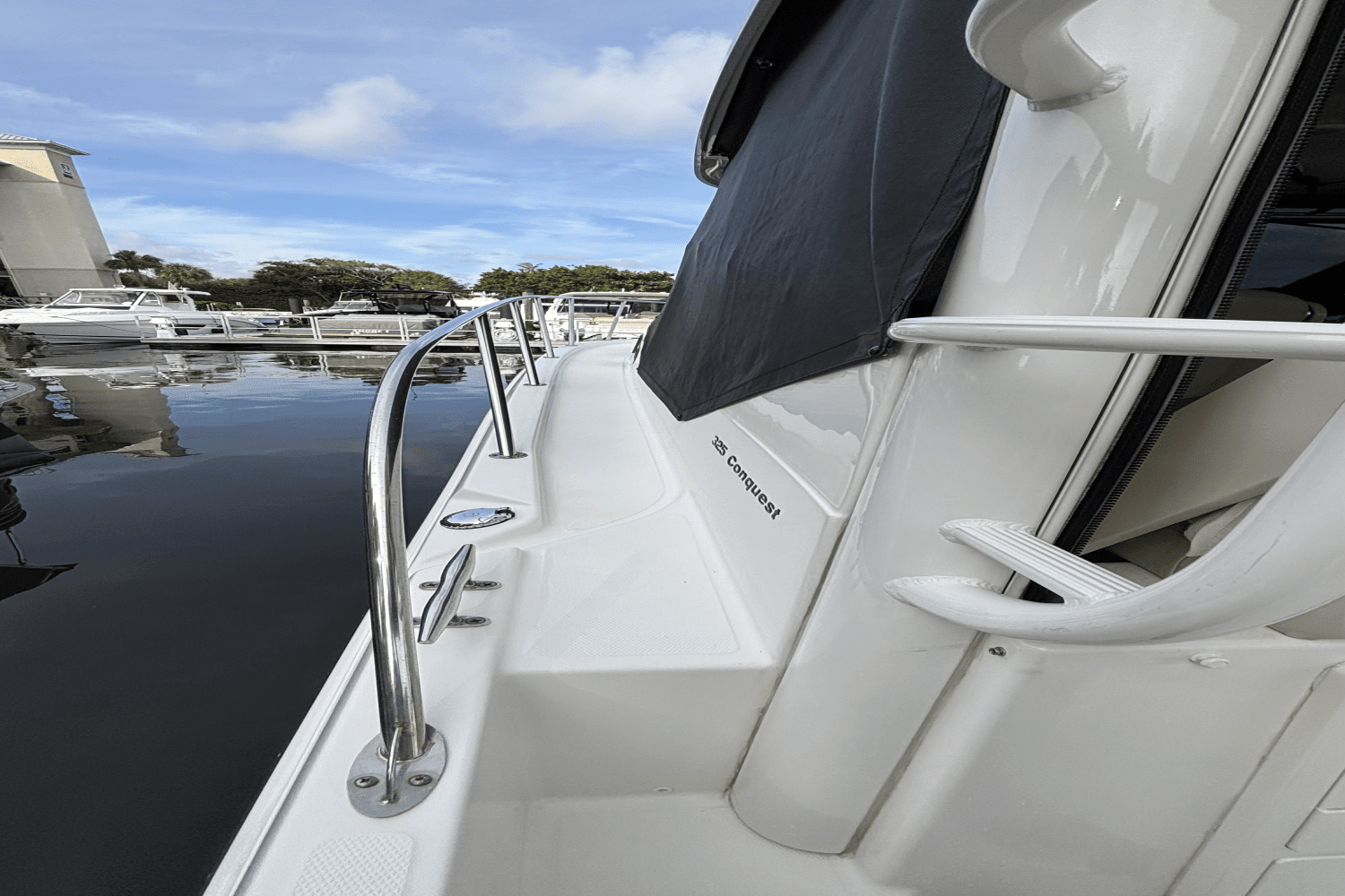 2020 Boston Whaler 325 CONQUEST Image Thumbnail #64