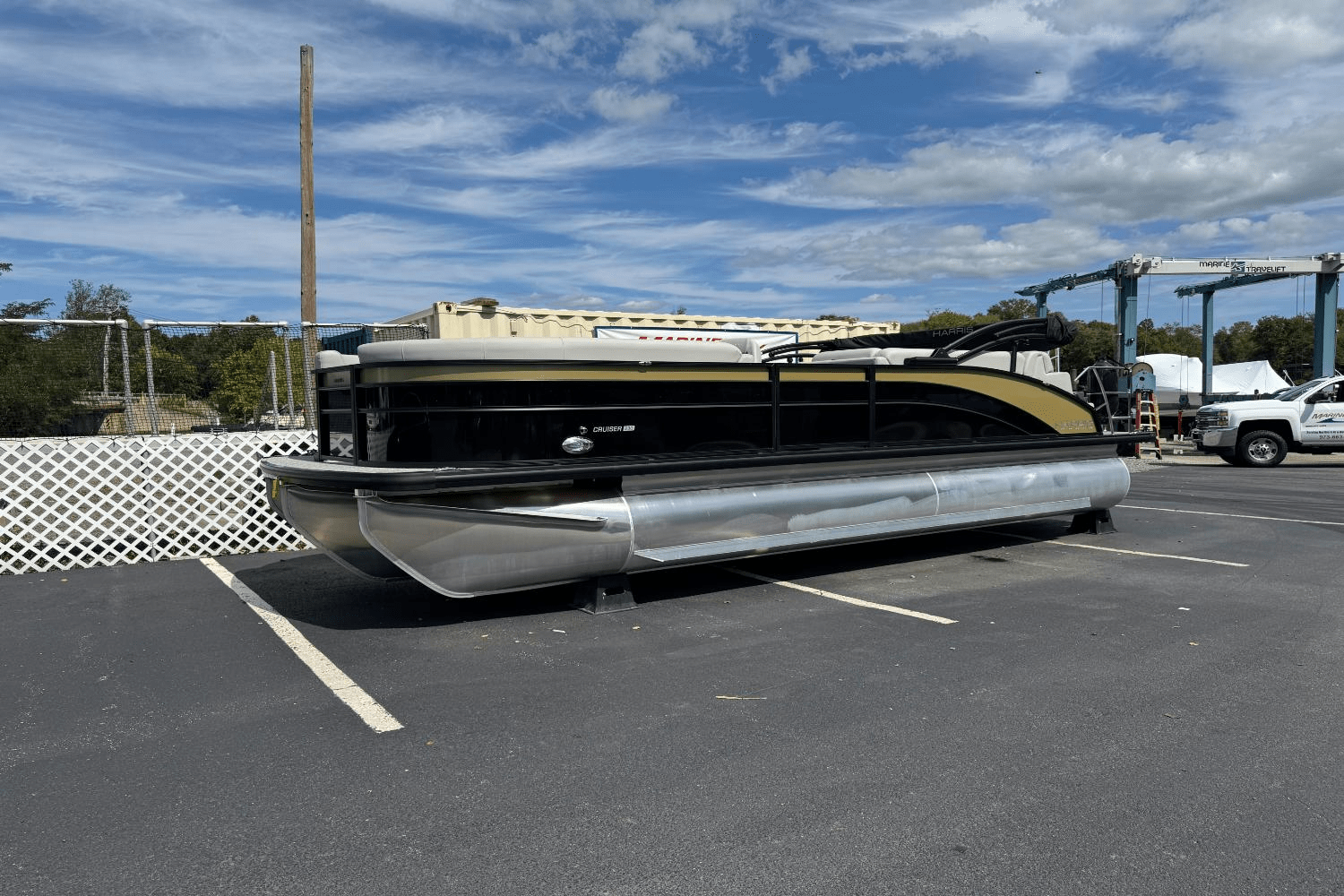 2025 Harris 230 Cruiser Image Thumbnail #3