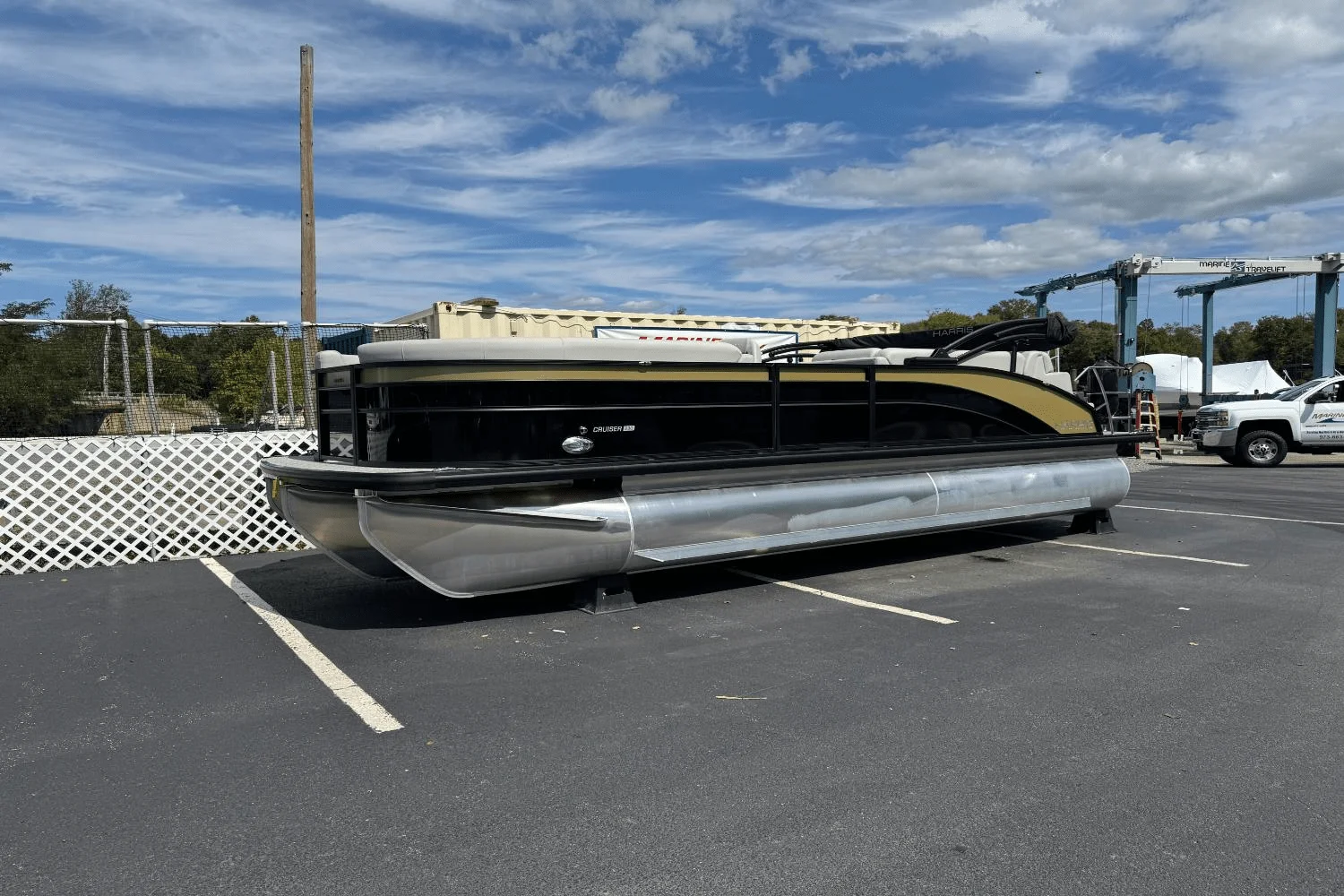 2025 Harris 230 Cruiser Image Thumbnail #3