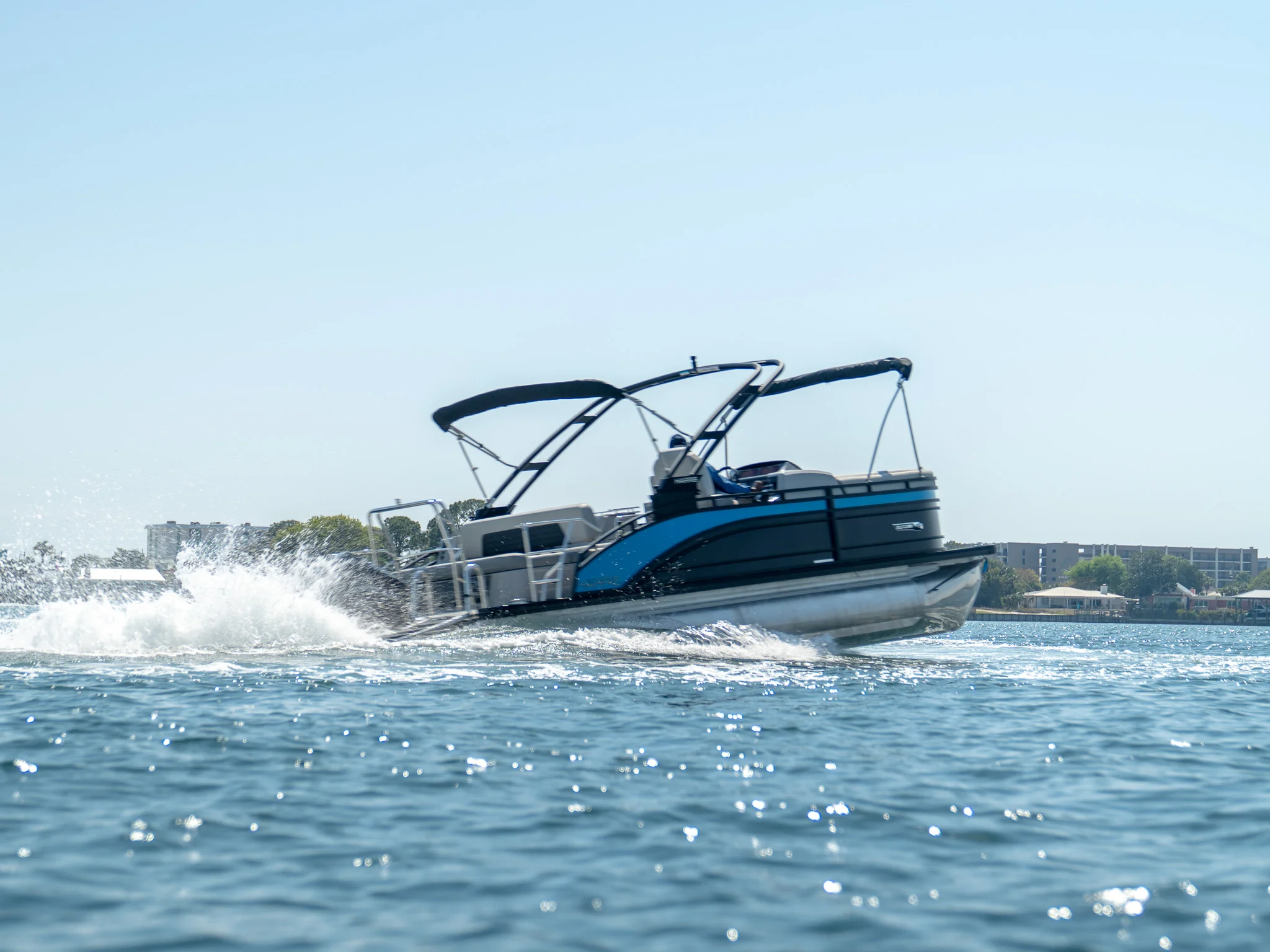 2025 Harris 230 Solstice Image Thumbnail #7