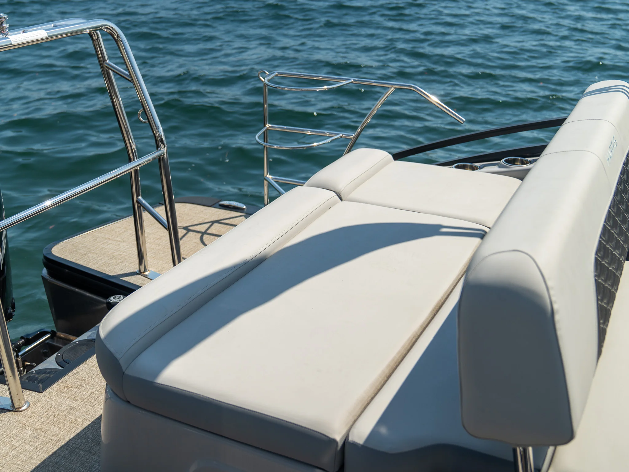 2025 Harris 230 Solstice Image Thumbnail #13