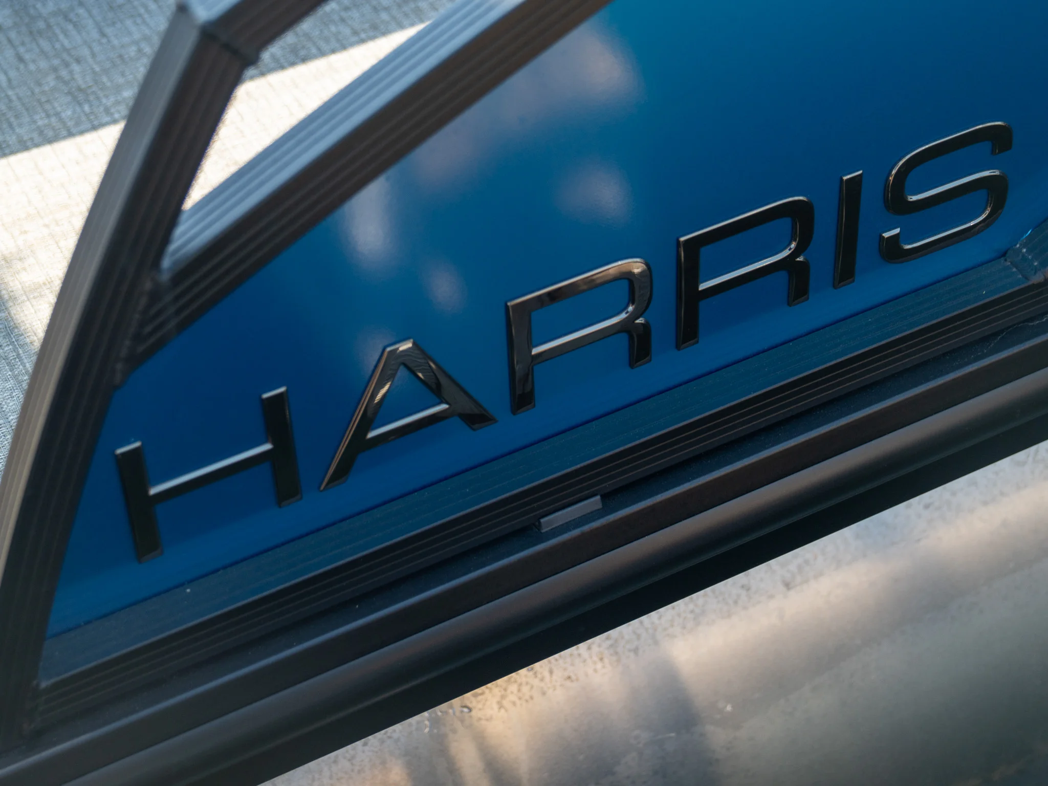 2025 Harris 230 Solstice Image Thumbnail #10