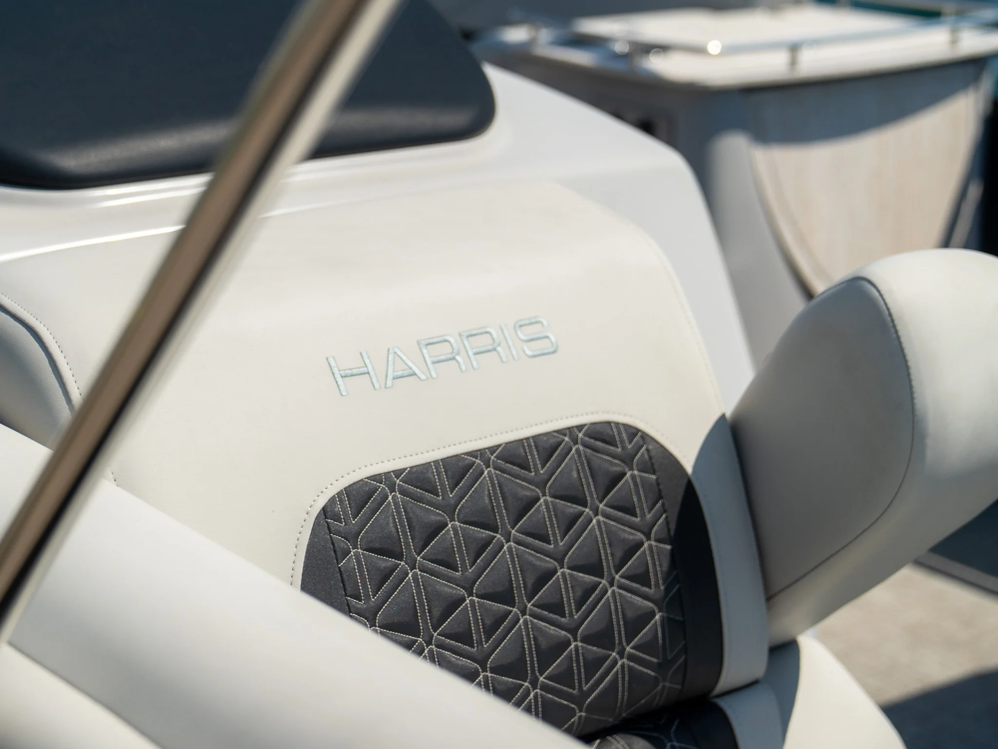 2025 Harris 230 Solstice Image Thumbnail #59