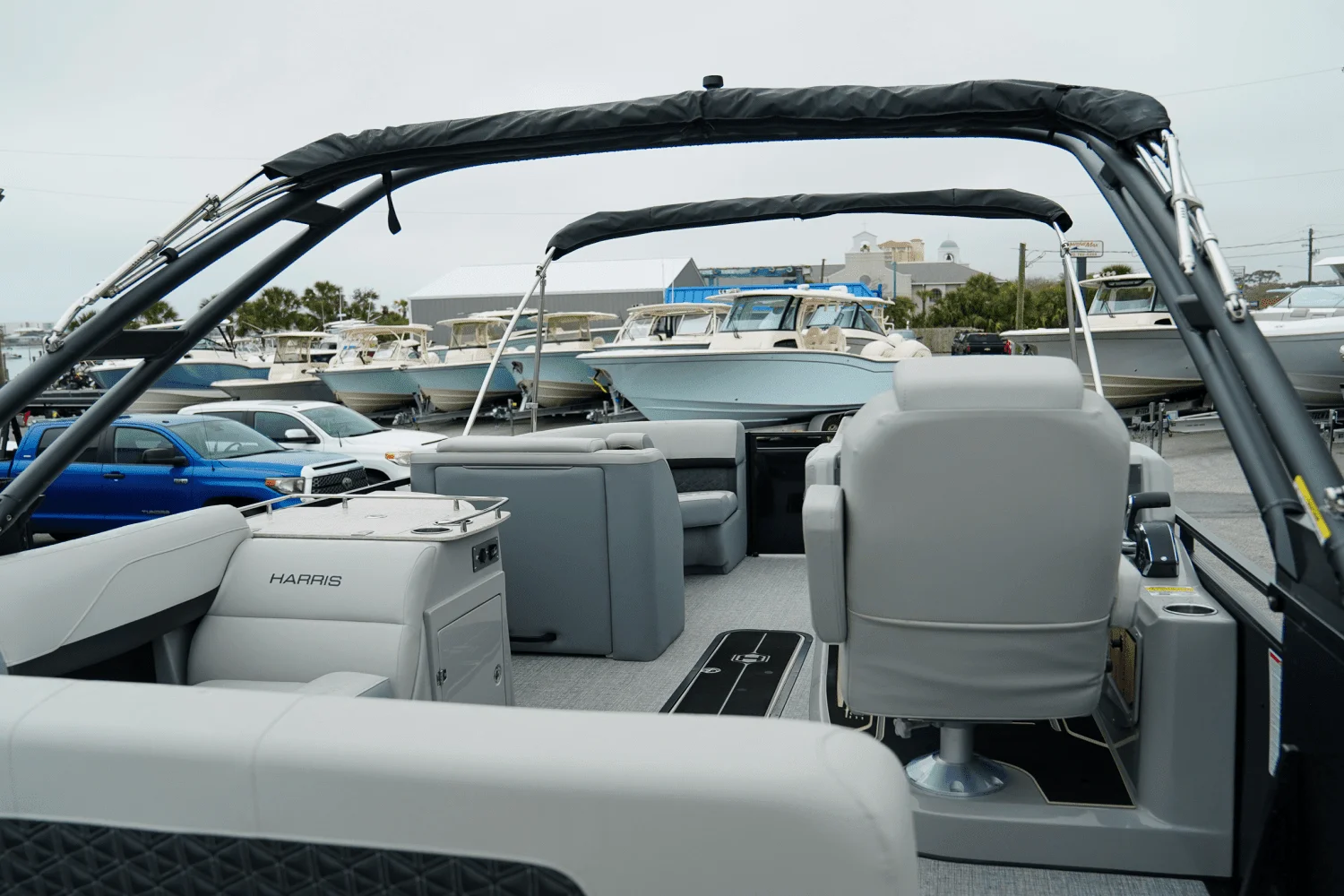 2025 Harris 230 Solstice Image Thumbnail #7