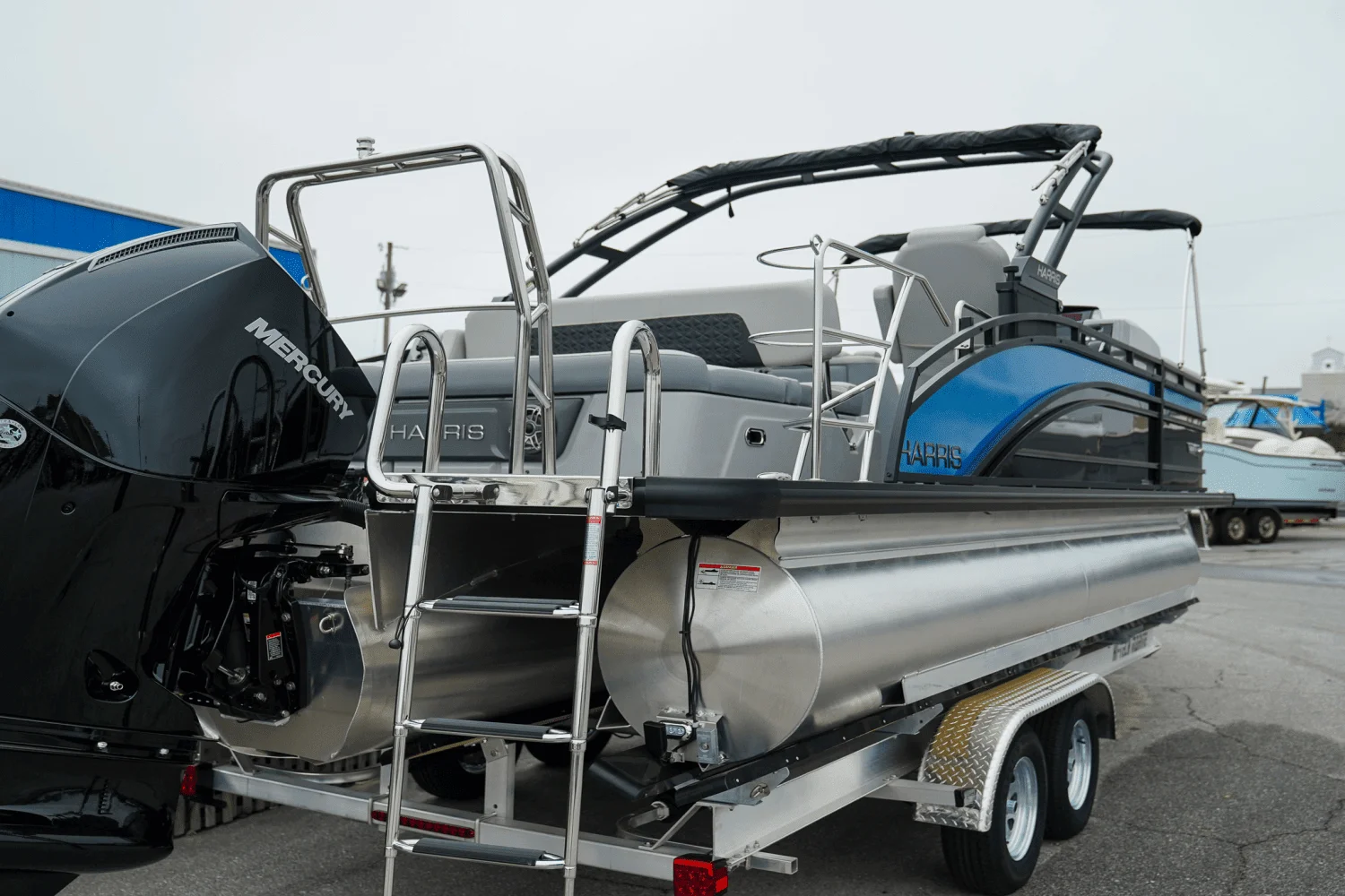 2025 Harris 230 Solstice Image Thumbnail #3