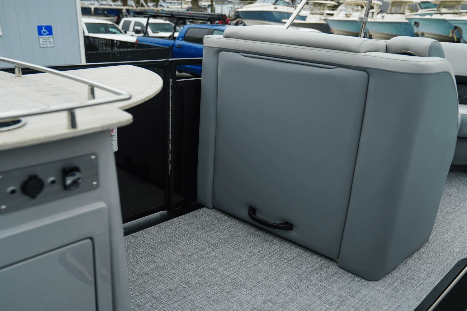 2025 Harris 230 Solstice Image Thumbnail #21