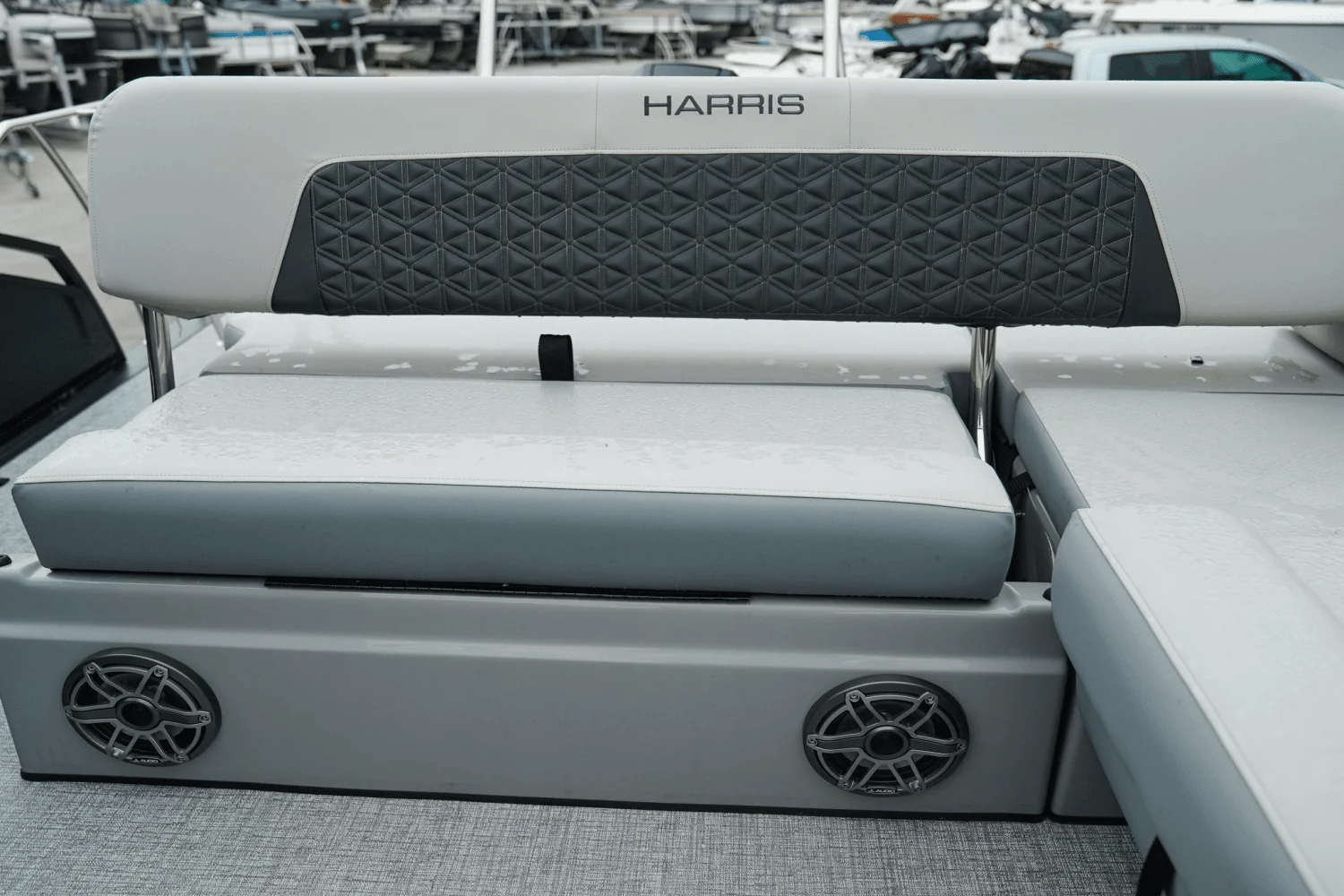 2025 Harris 230 Solstice Image Thumbnail #10