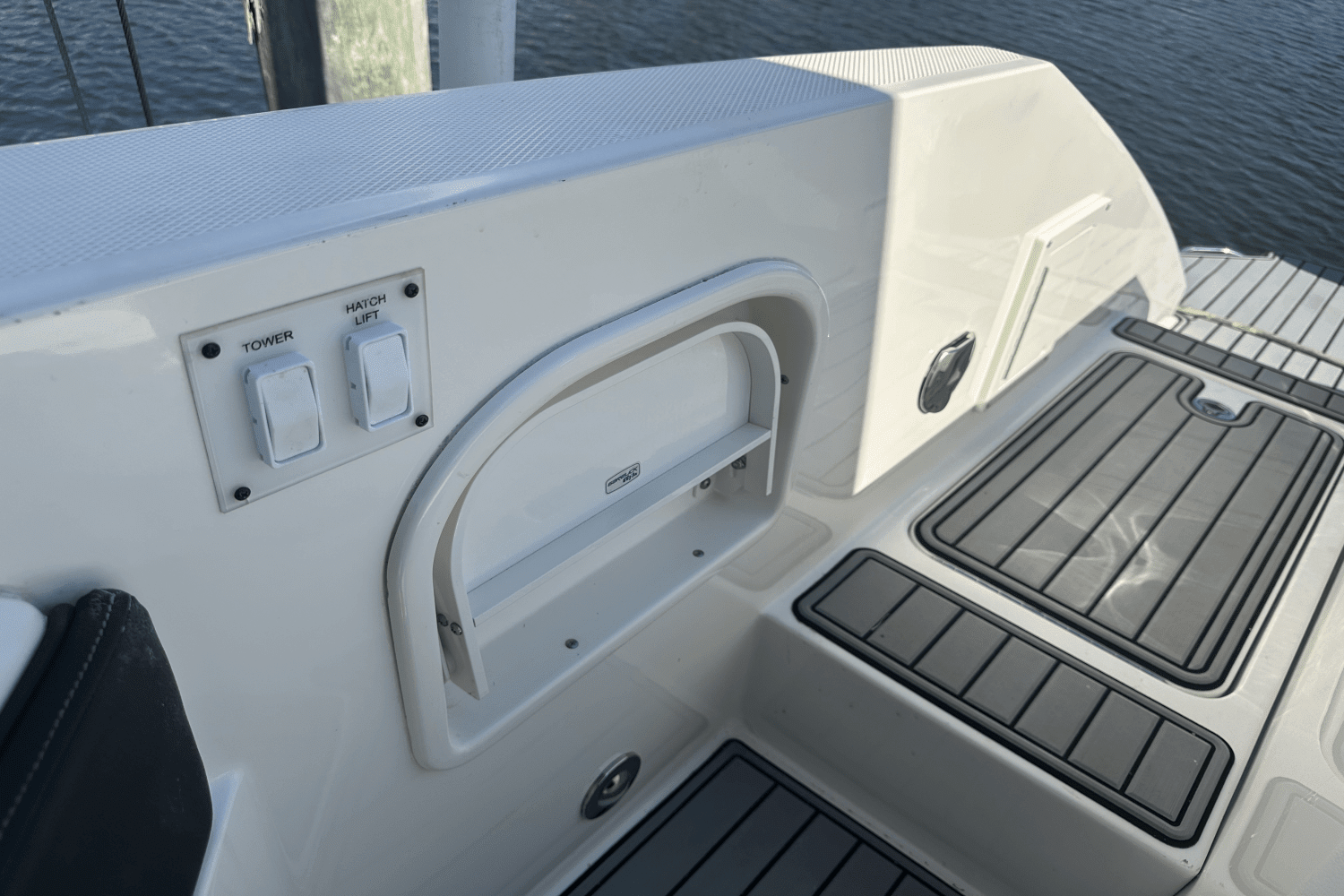 2019 Sea Ray 310 SLX-OB Image Thumbnail #15