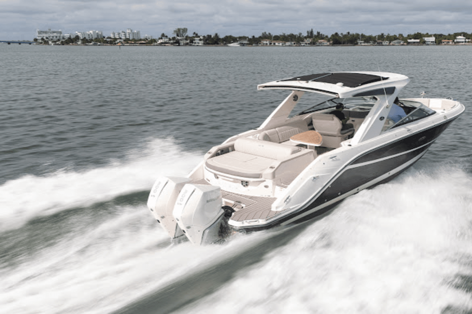 2023 Sea Ray 310 SLX-OB Image Thumbnail #6