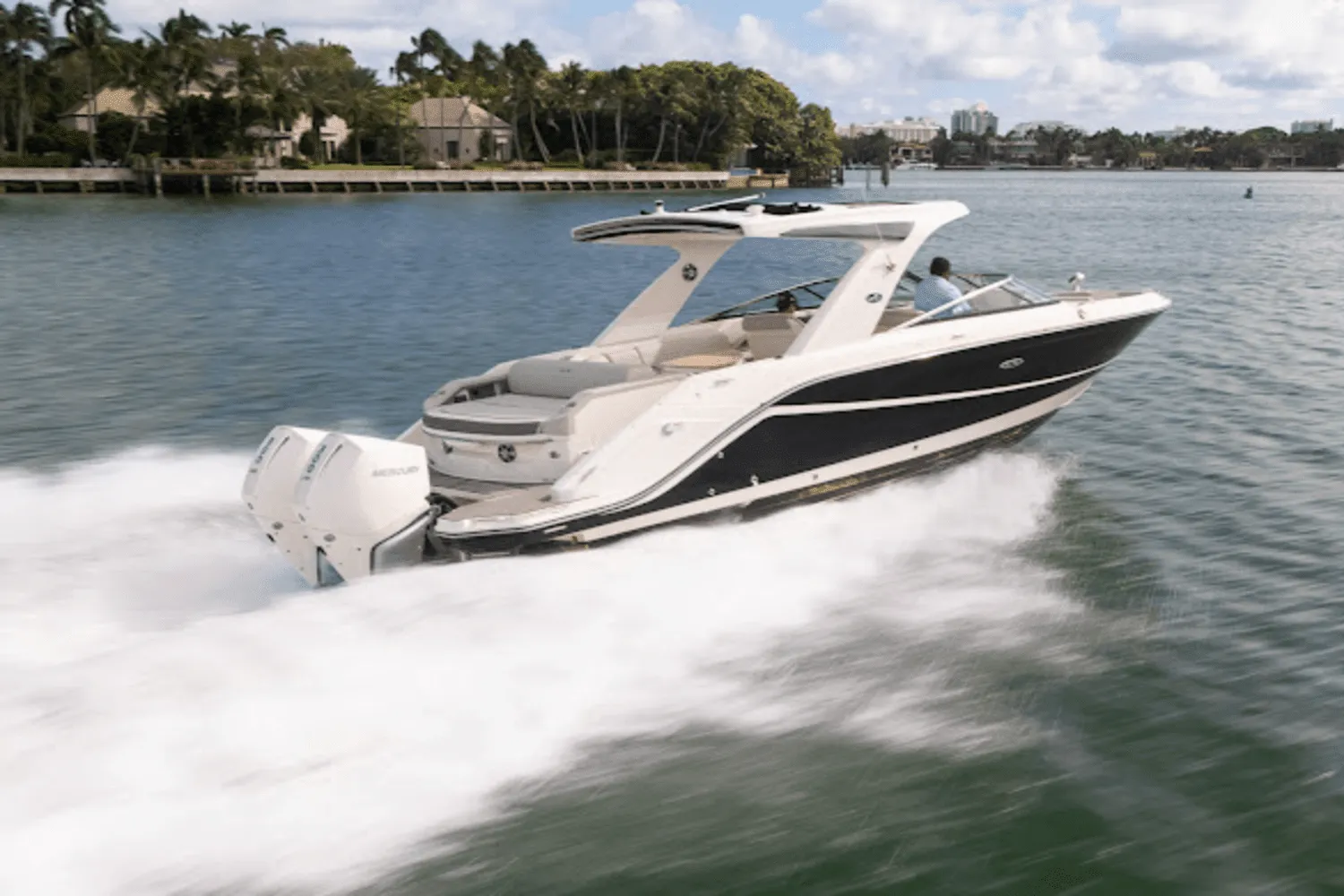 2023 Sea Ray 310 SLX-OB Image Thumbnail #34