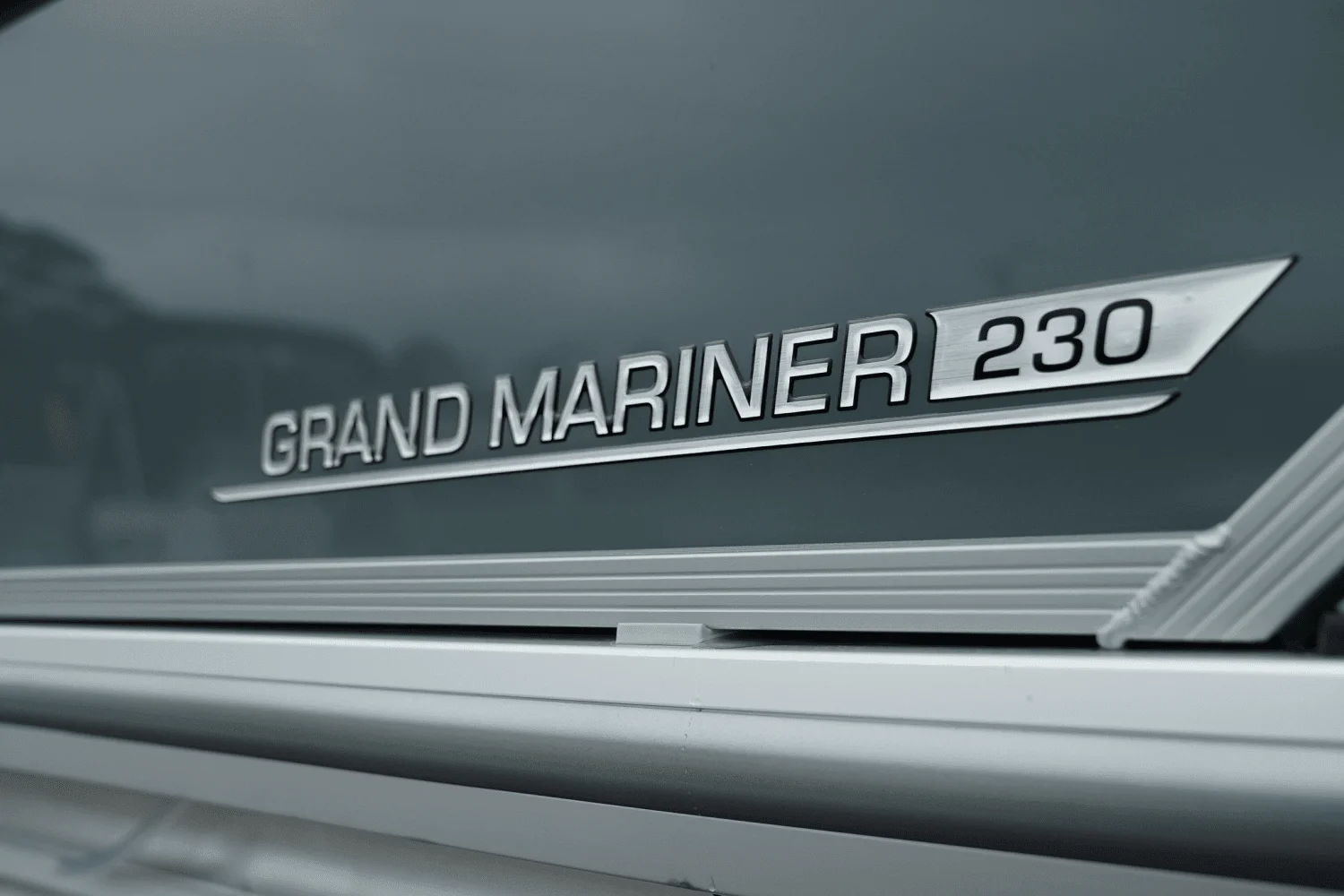 2025 Harris 230 Grand Mariner Image Thumbnail #1