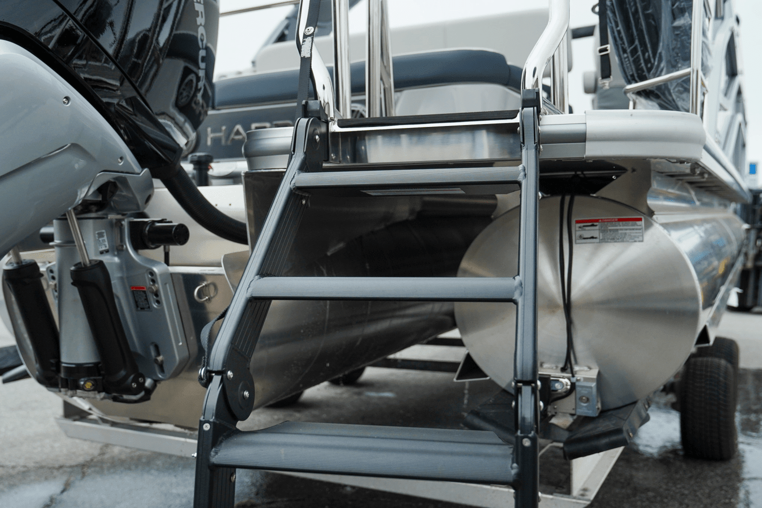 2025 Harris 230 Grand Mariner Image Thumbnail #10