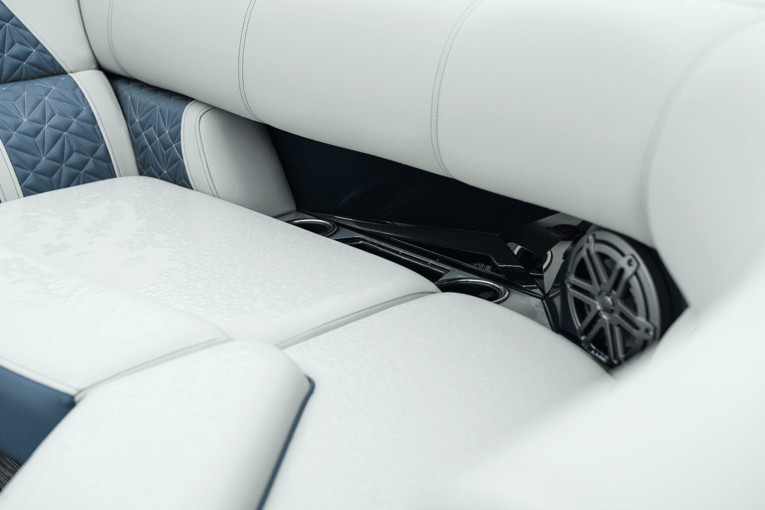 2025 Harris 230 Grand Mariner Image Thumbnail #37